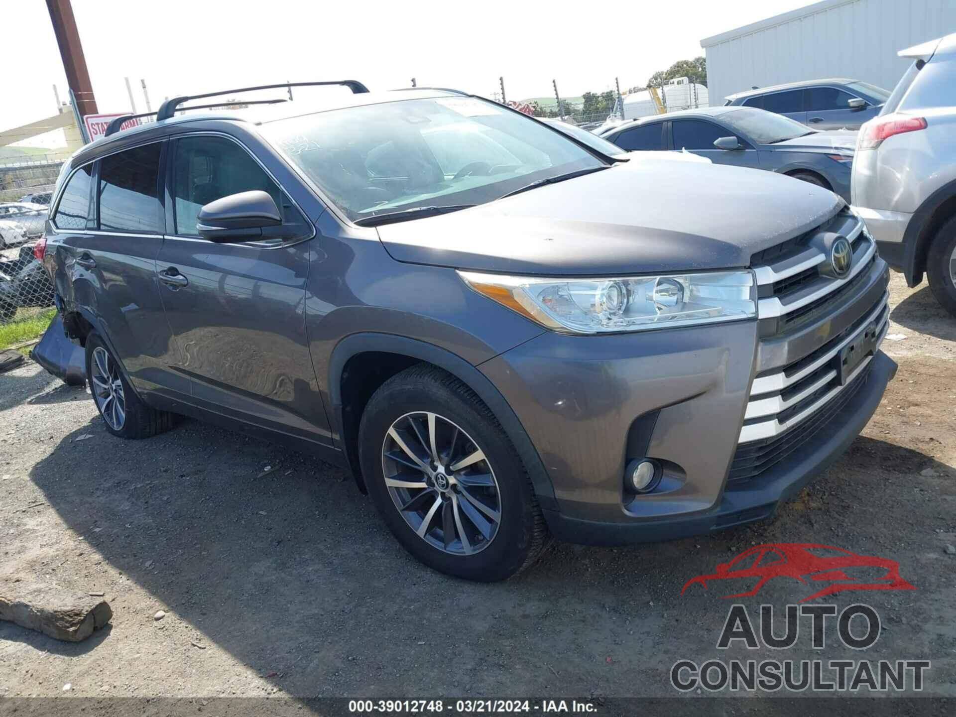 TOYOTA HIGHLANDER 2017 - 5TDKZRFHXHS521297