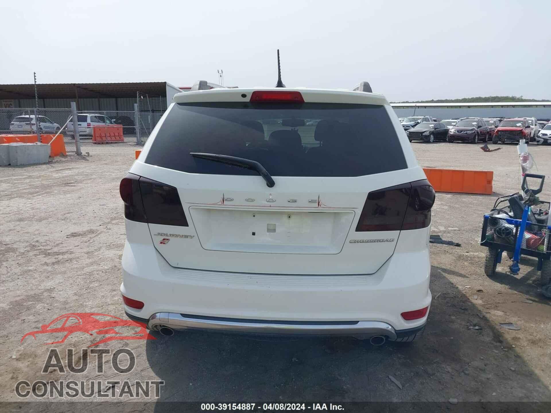 DODGE JOURNEY 2018 - 3C4PDDGG4JT197076