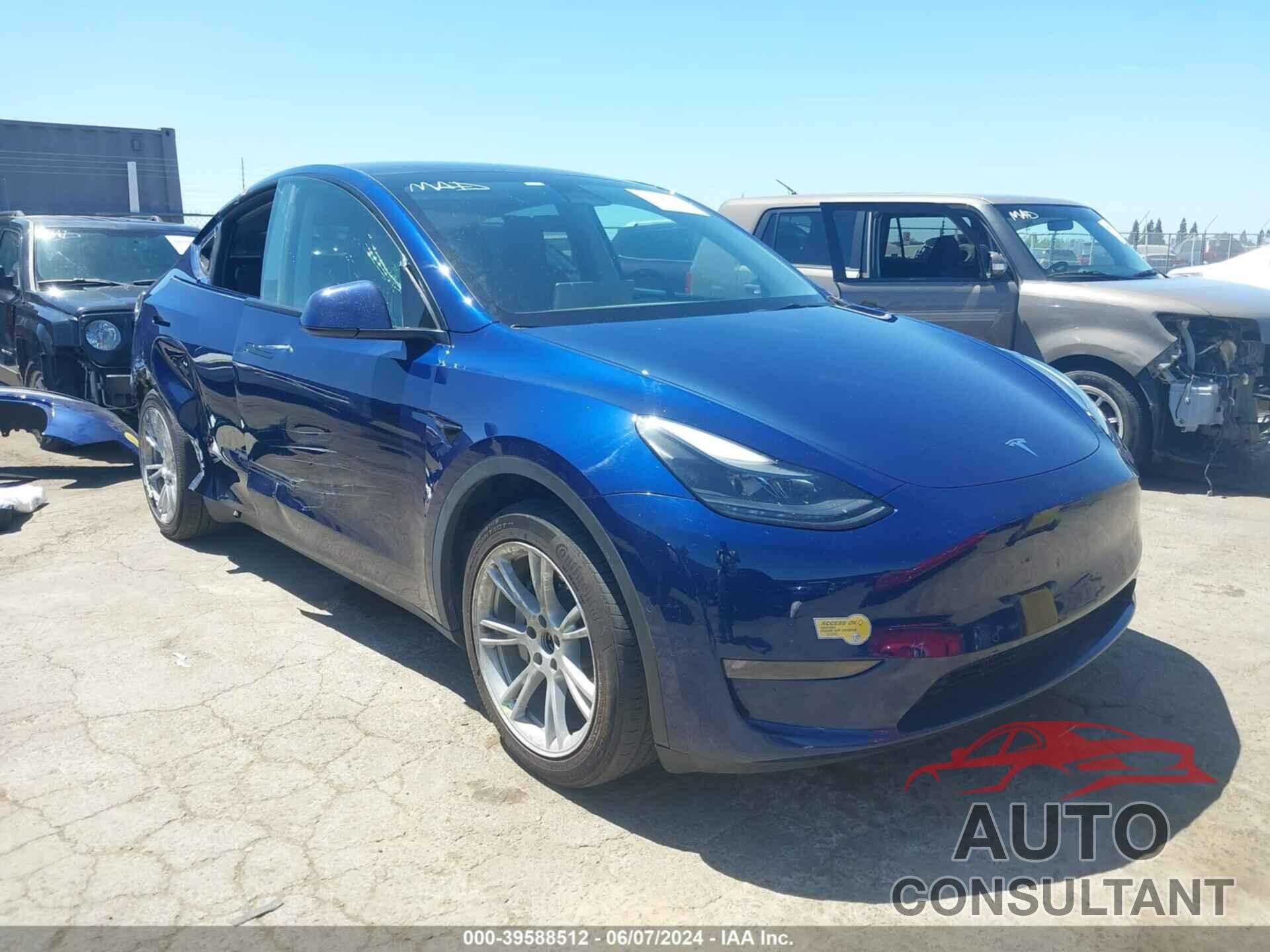 TESLA MODEL Y 2022 - 7SAYGAEE0NF519845