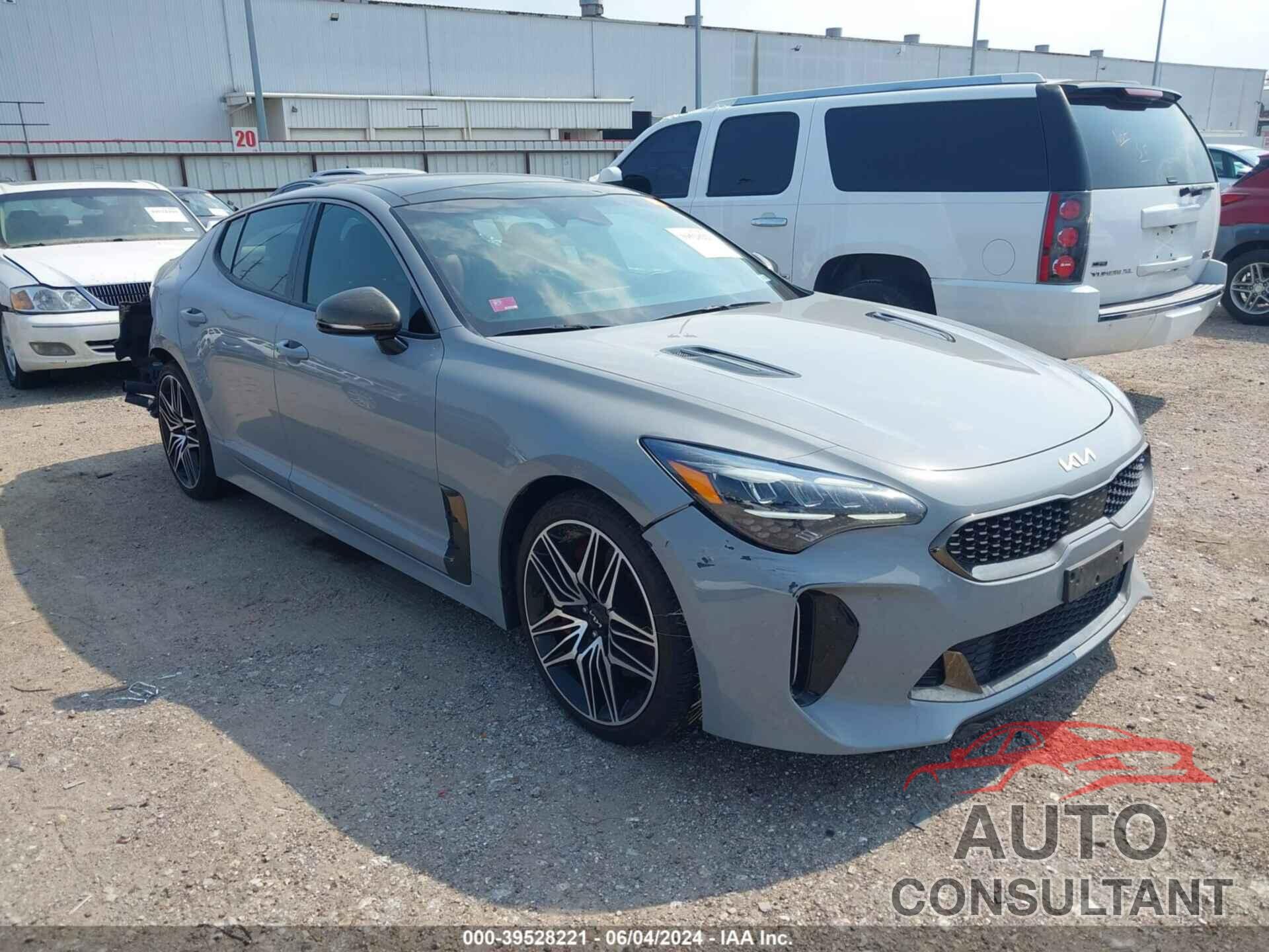 KIA STINGER 2022 - KNAE45LC9N6110818