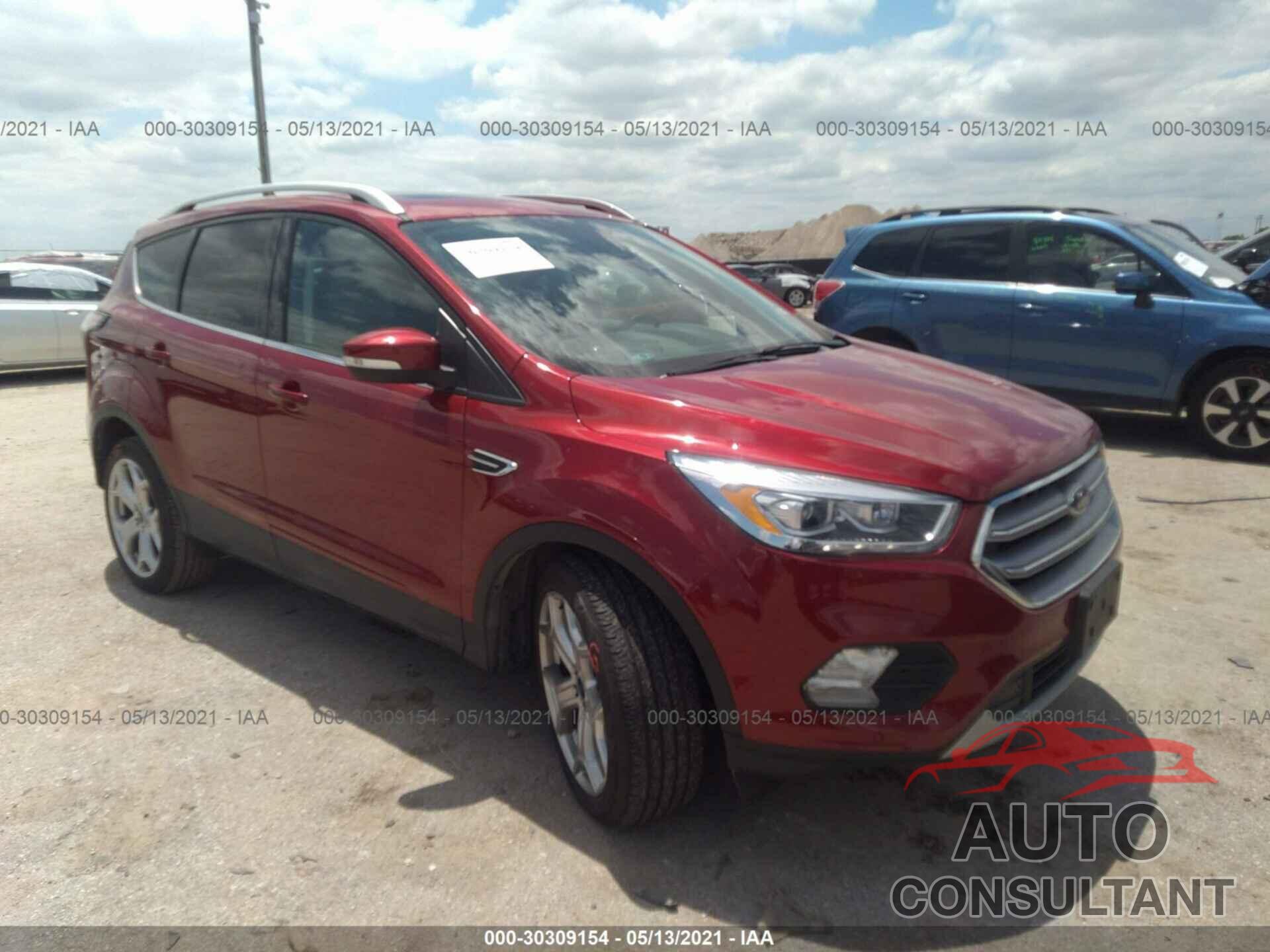 FORD ESCAPE 2017 - 1FMCU0JD3HUD19430