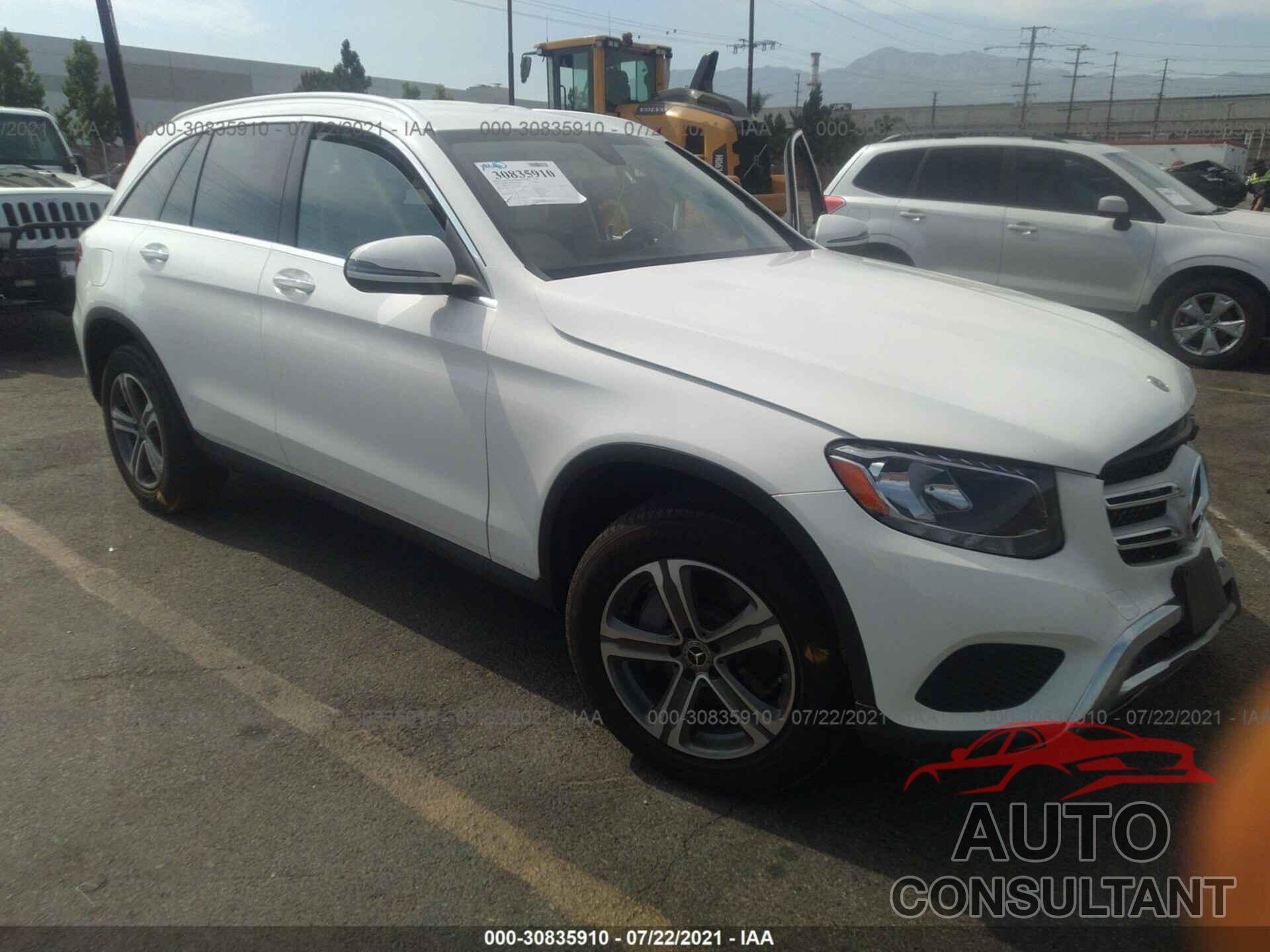 MERCEDES-BENZ GLC 2019 - WDC0G4JB1KV137712