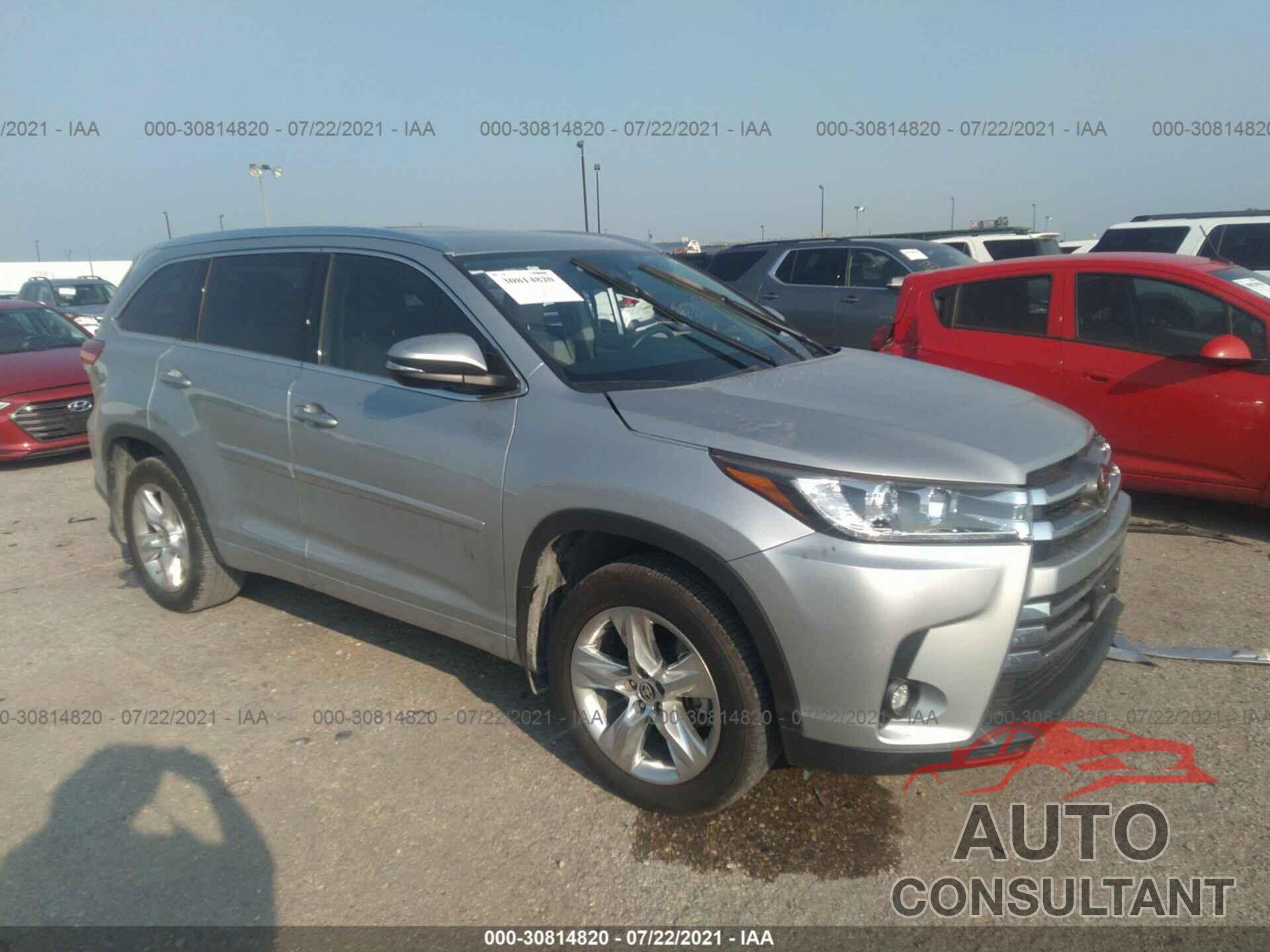 TOYOTA HIGHLANDER 2019 - 5TDYZRFH0KS367152