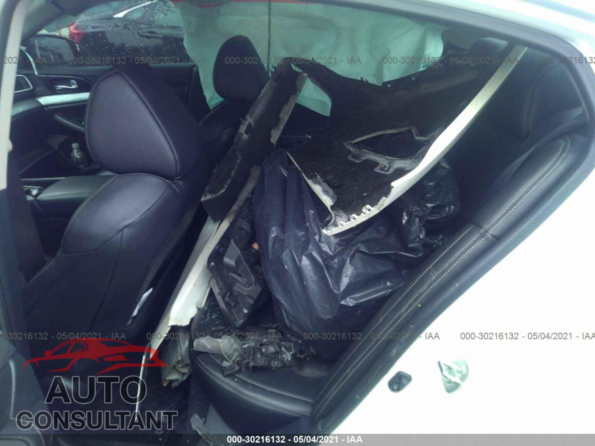 NISSAN MAXIMA 2017 - 1N4AA6AP8HC408942