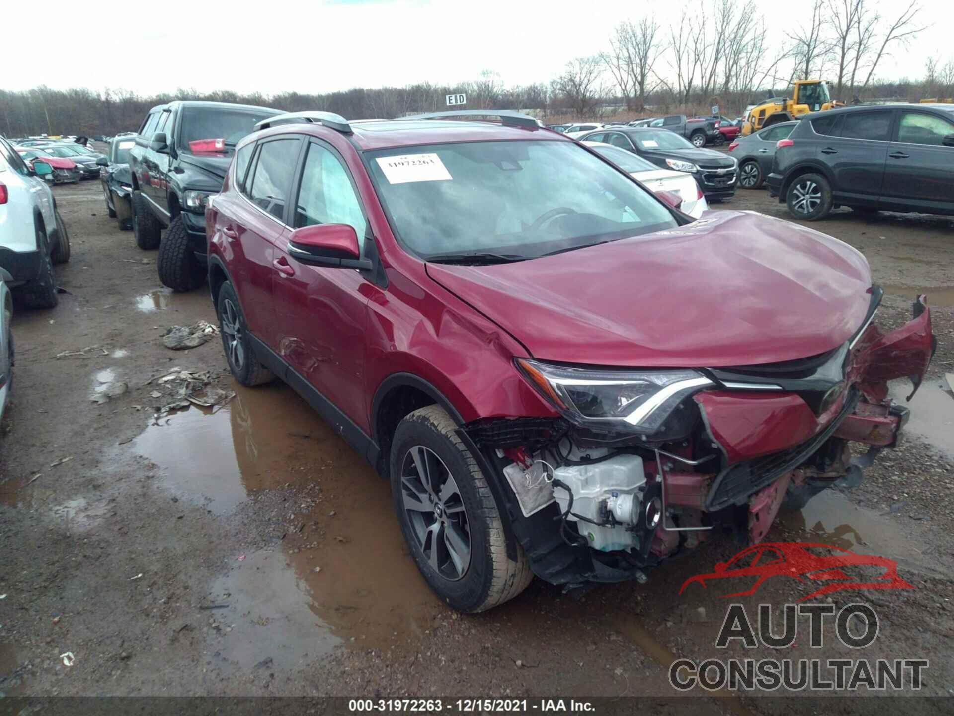 TOYOTA RAV4 2018 - 2T3RFREV0JW828920