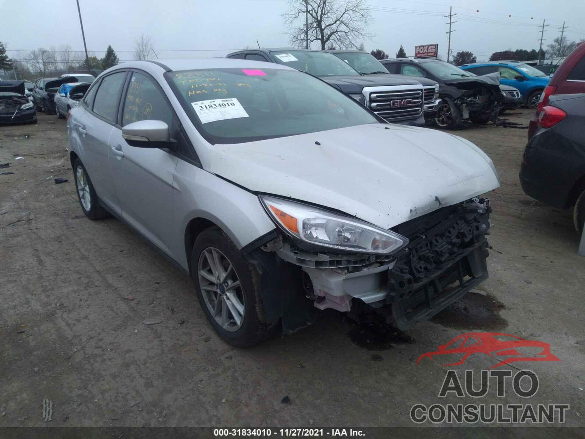 FORD FOCUS 2017 - 1FADP3F22HL216956