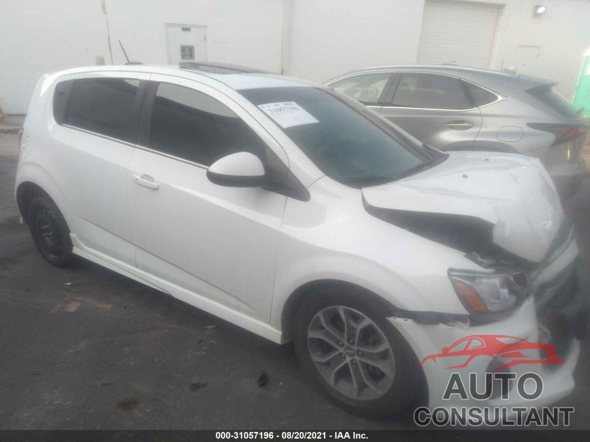 CHEVROLET SONIC 2017 - 1G1JD6SB1H4153445