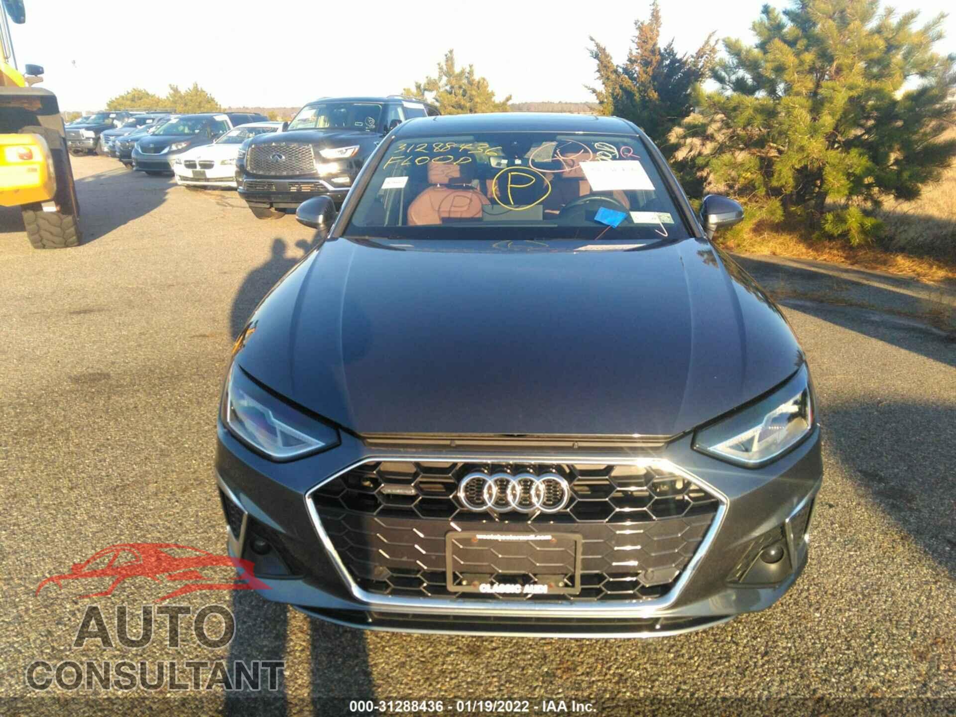 AUDI A4 2020 - WAUDNAF48LA044777