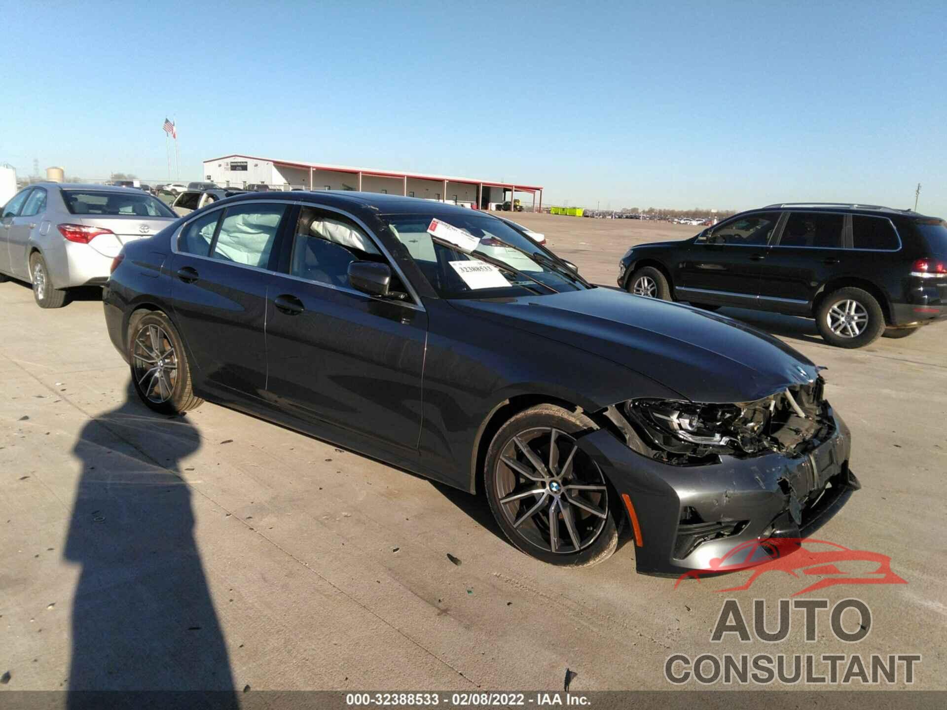 BMW 3 SERIES 2019 - WBA5R1C5XKFH04540