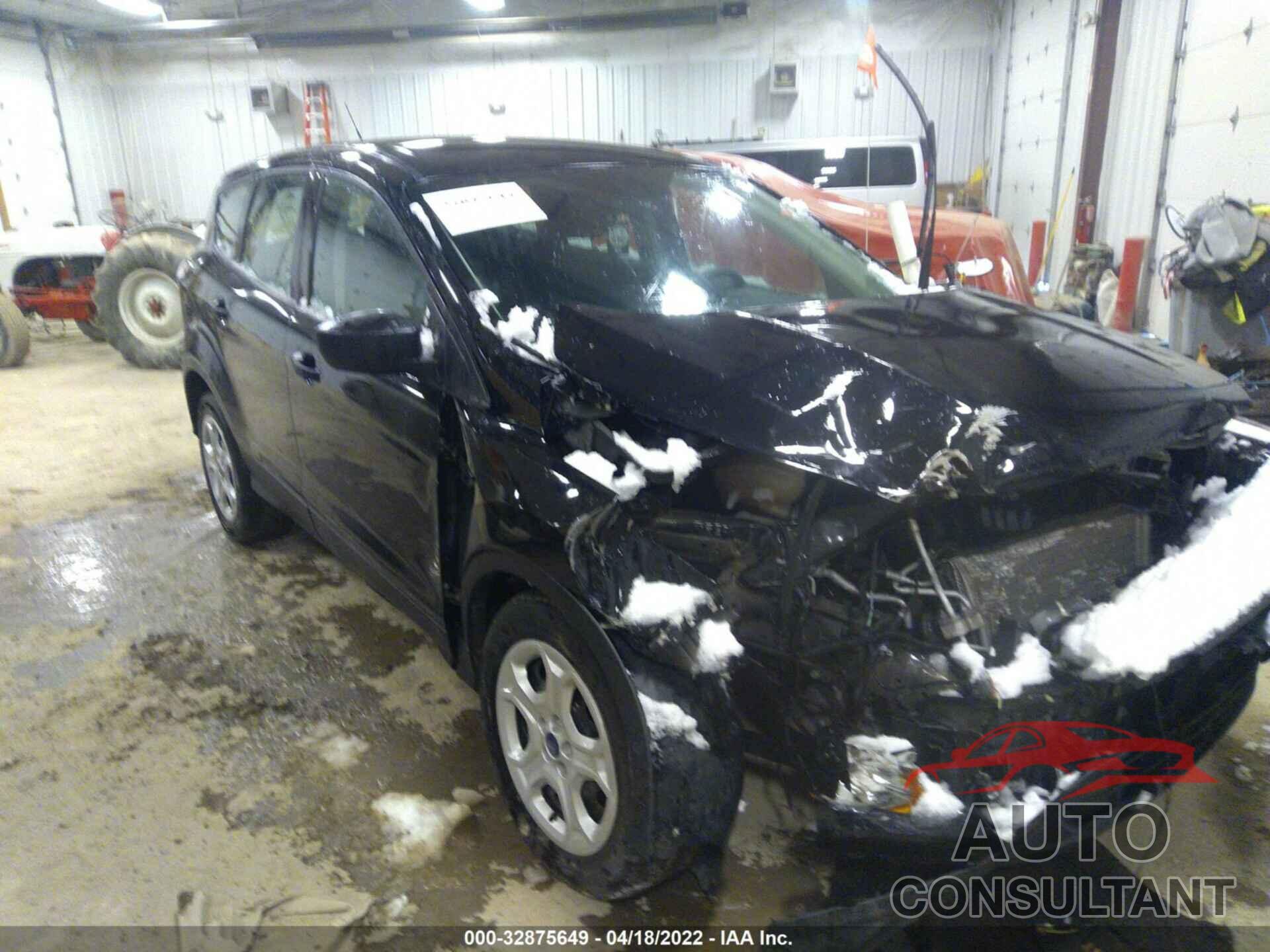 FORD ESCAPE 2017 - 1FMCU0F76HUB78730