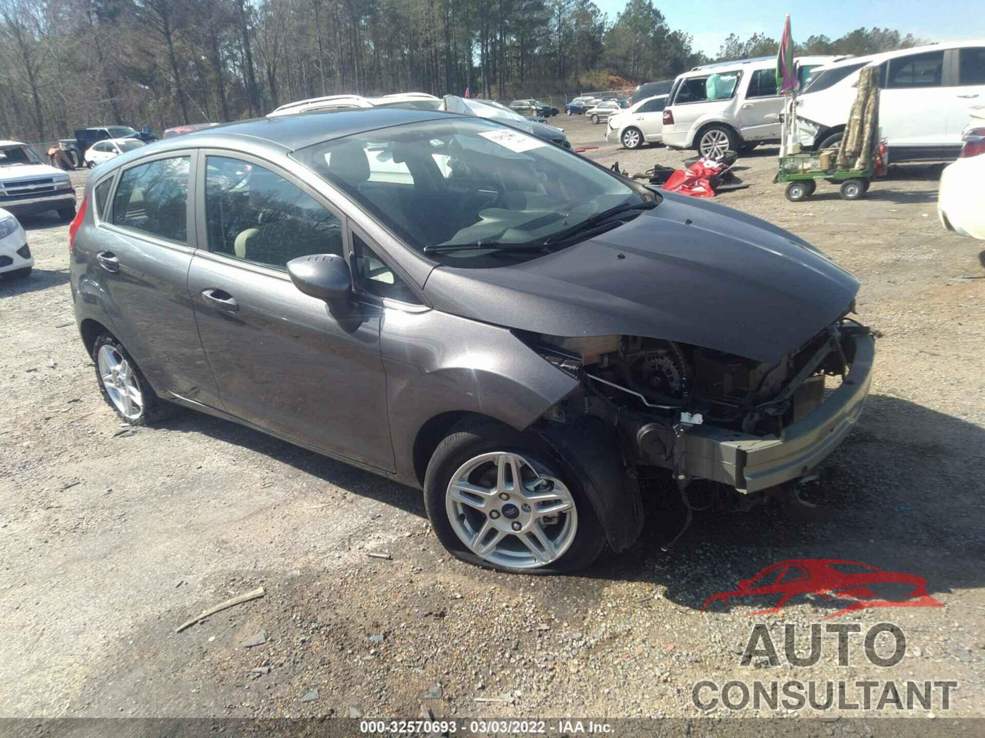FORD FIESTA 2018 - 3FADP4EJ1JM142013