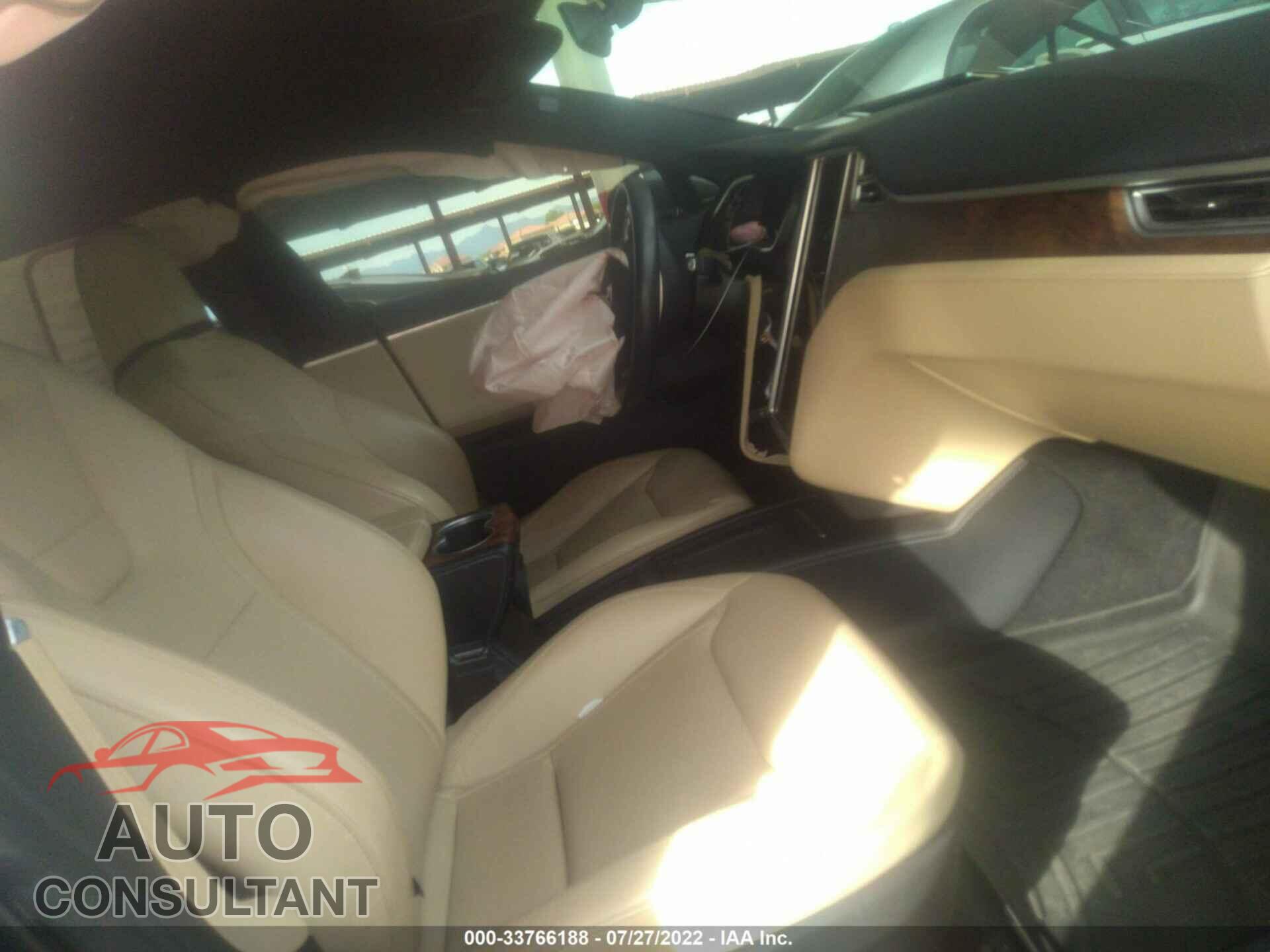 TESLA MODEL S 2016 - 5YJSA1E13GF171415