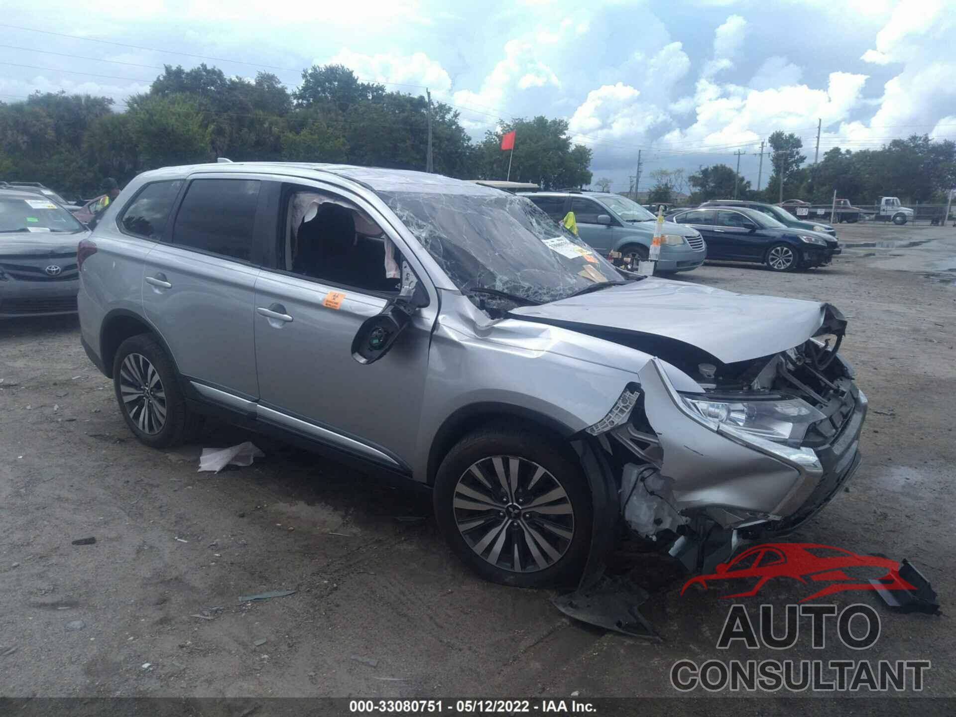 MITSUBISHI OUTLANDER 2019 - JA4AD2A38KJ000168