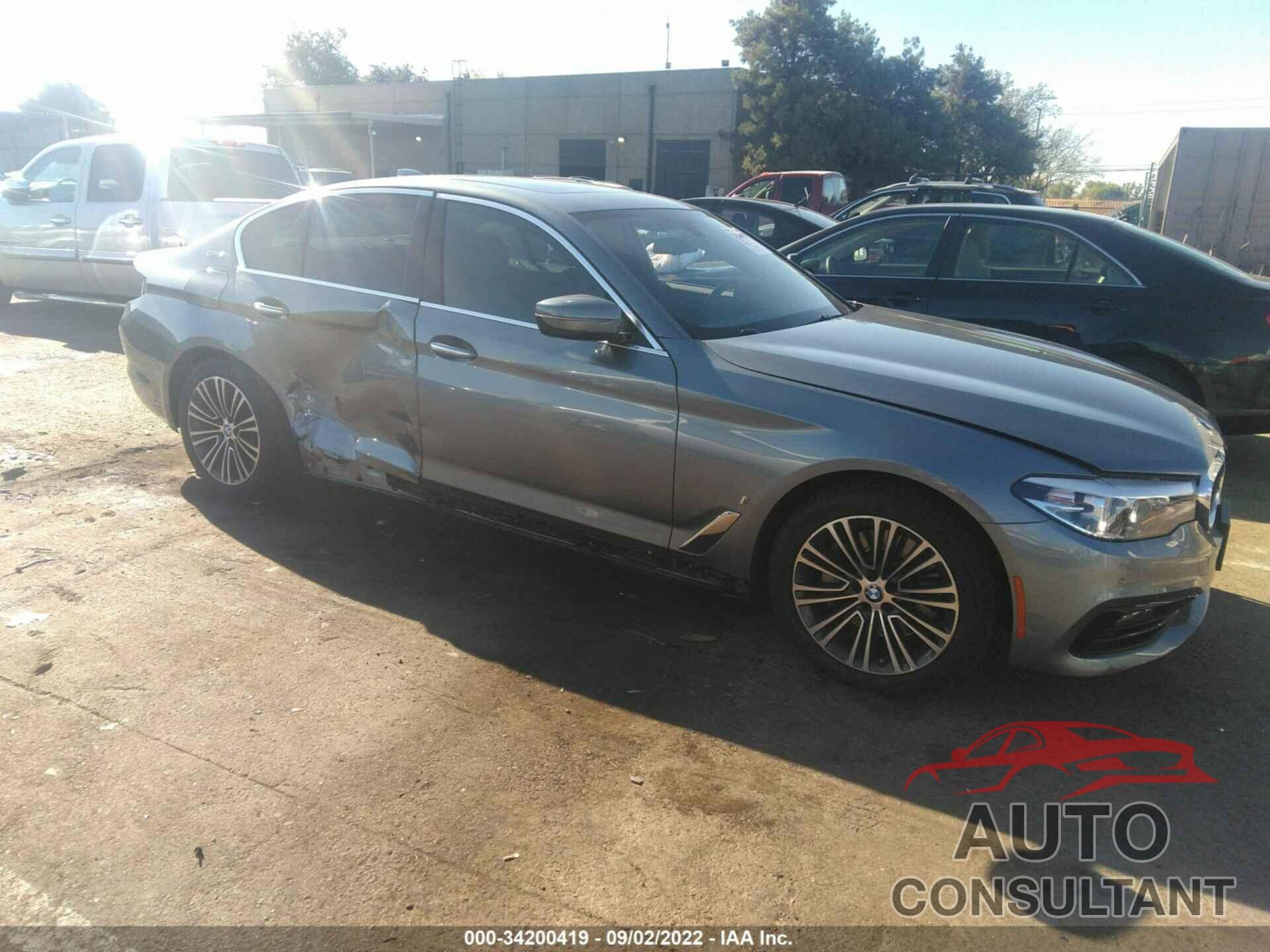 BMW 5 SERIES 2018 - WBAJA9C56JB034590