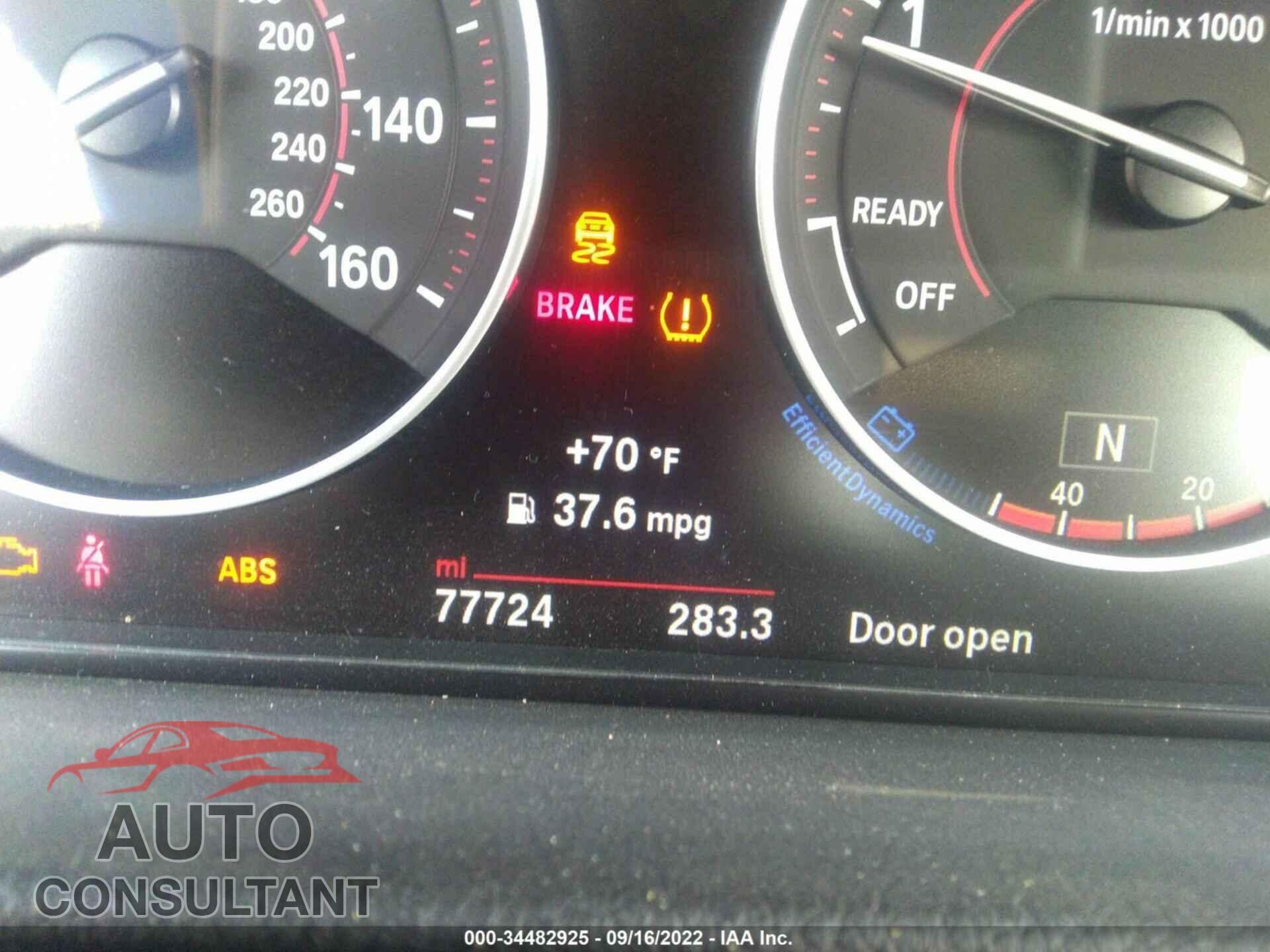 BMW 3 SERIES 2017 - WBA8F1C33HK826089