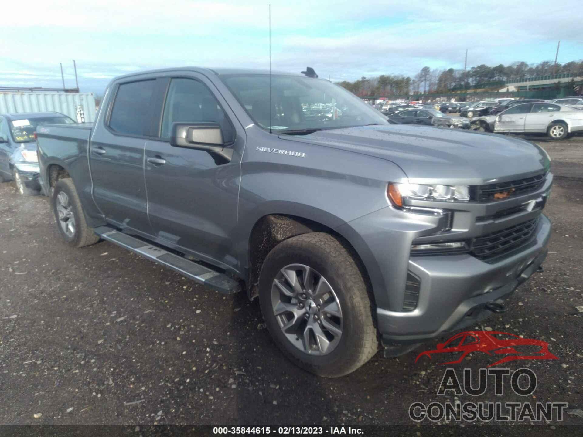 CHEVROLET SILVERADO 1500 2021 - 1GCUYEED0MZ437758