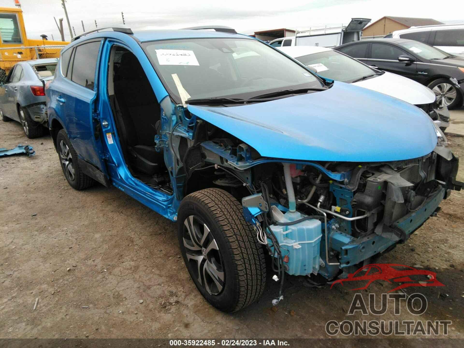 TOYOTA RAV4 2017 - JTMZFREV6HJ717846