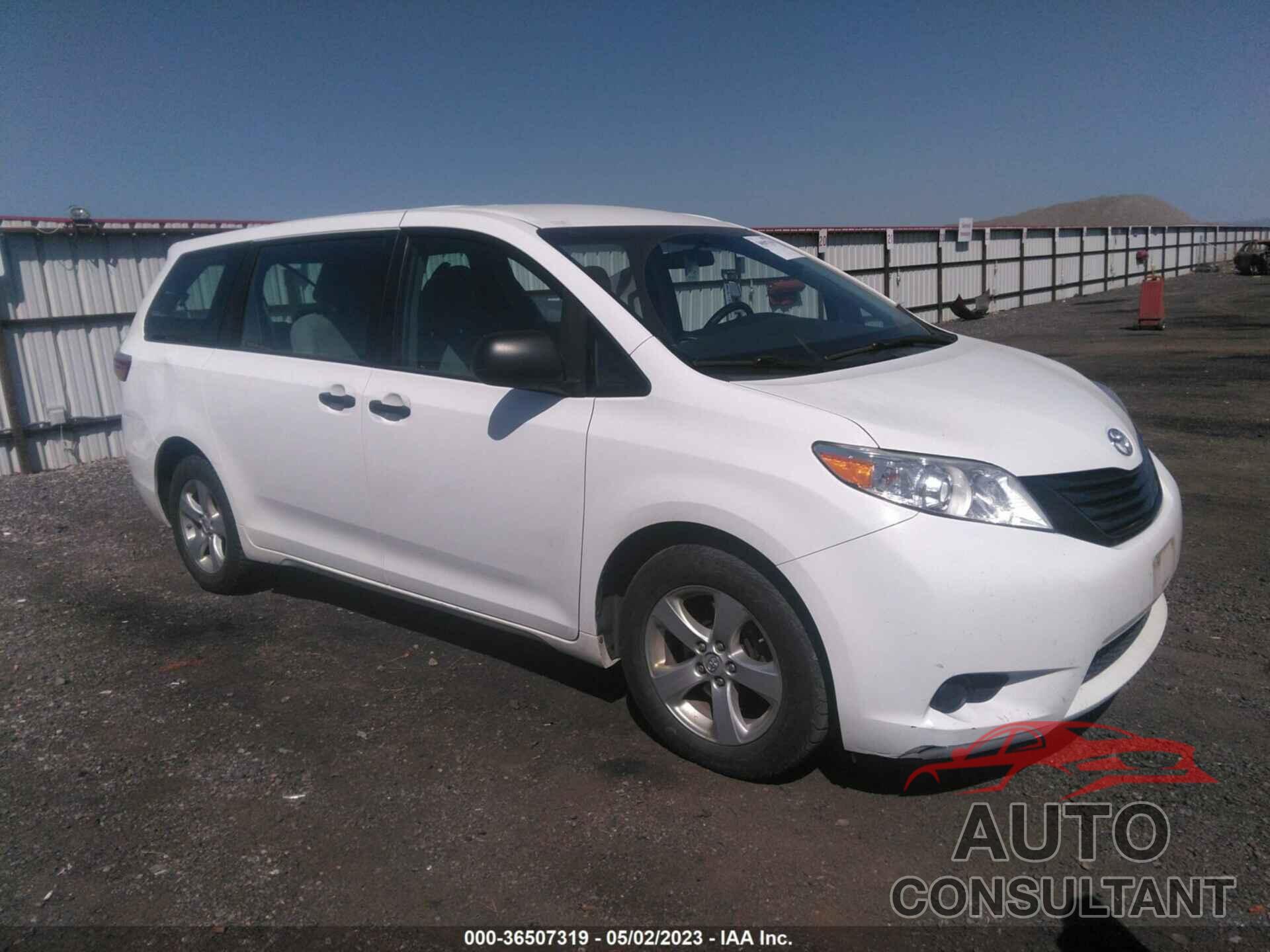 TOYOTA SIENNA 2017 - 5TDZZ3DC7HS803397