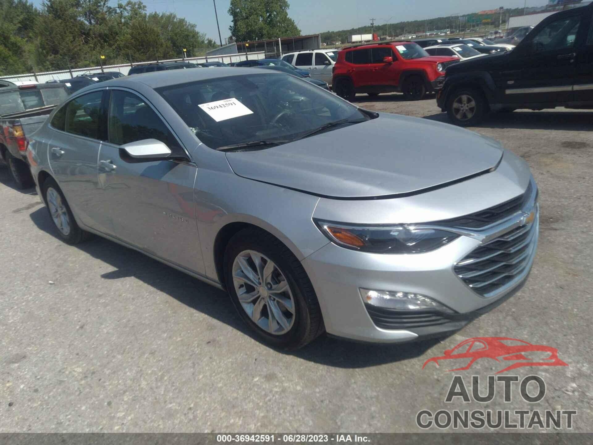 CHEVROLET MALIBU 2021 - 1G1ZD5ST7MF046338