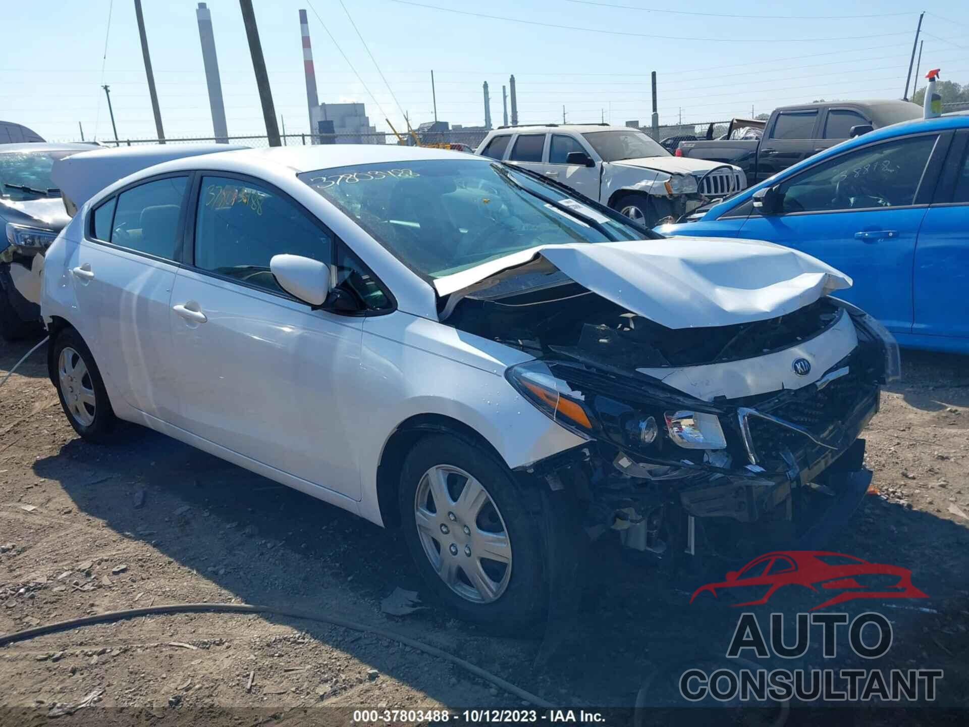 KIA FORTE 2018 - 3KPFL4A71JE177119