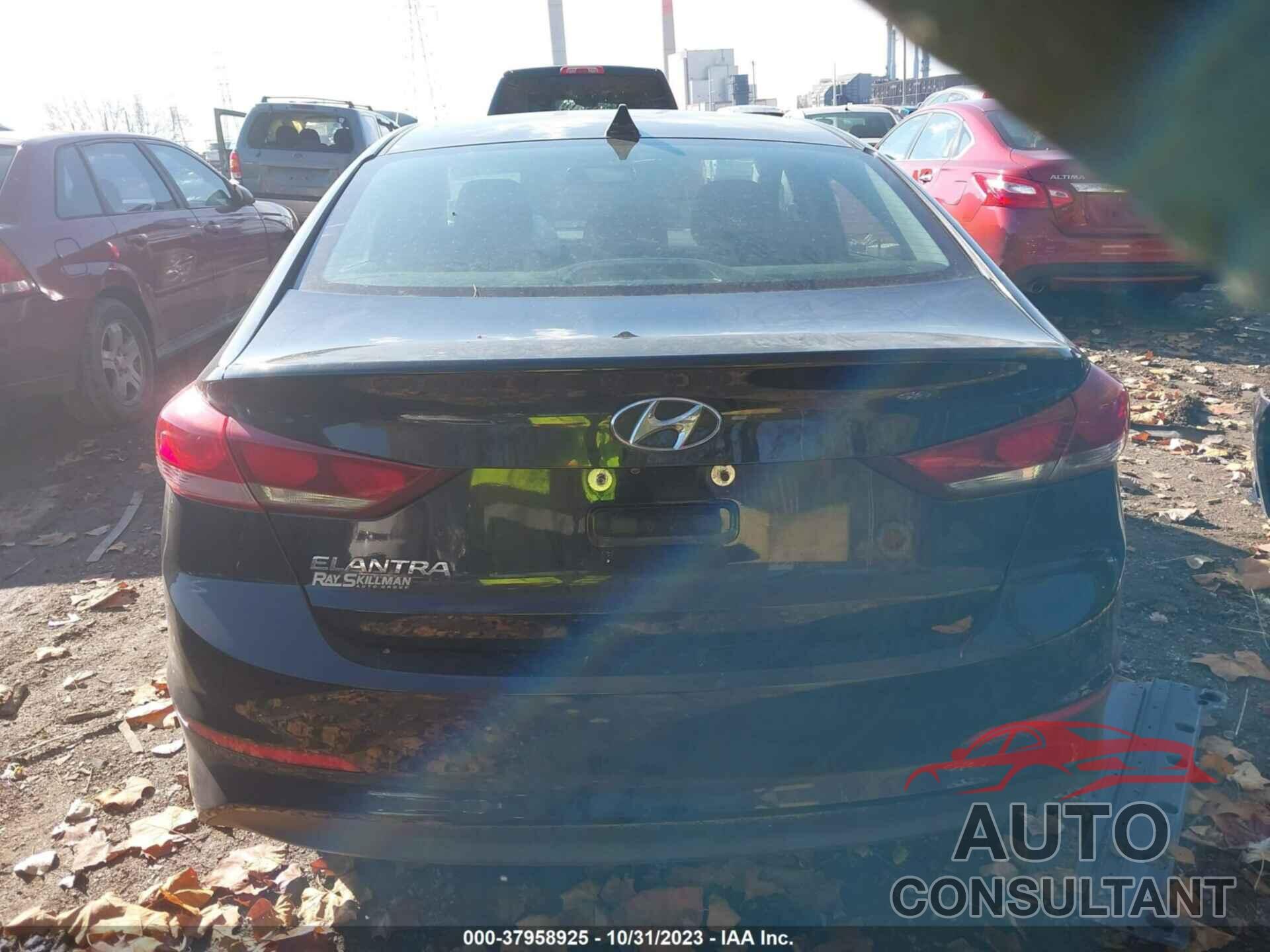 HYUNDAI ELANTRA 2017 - 5NPD84LF2HH195535