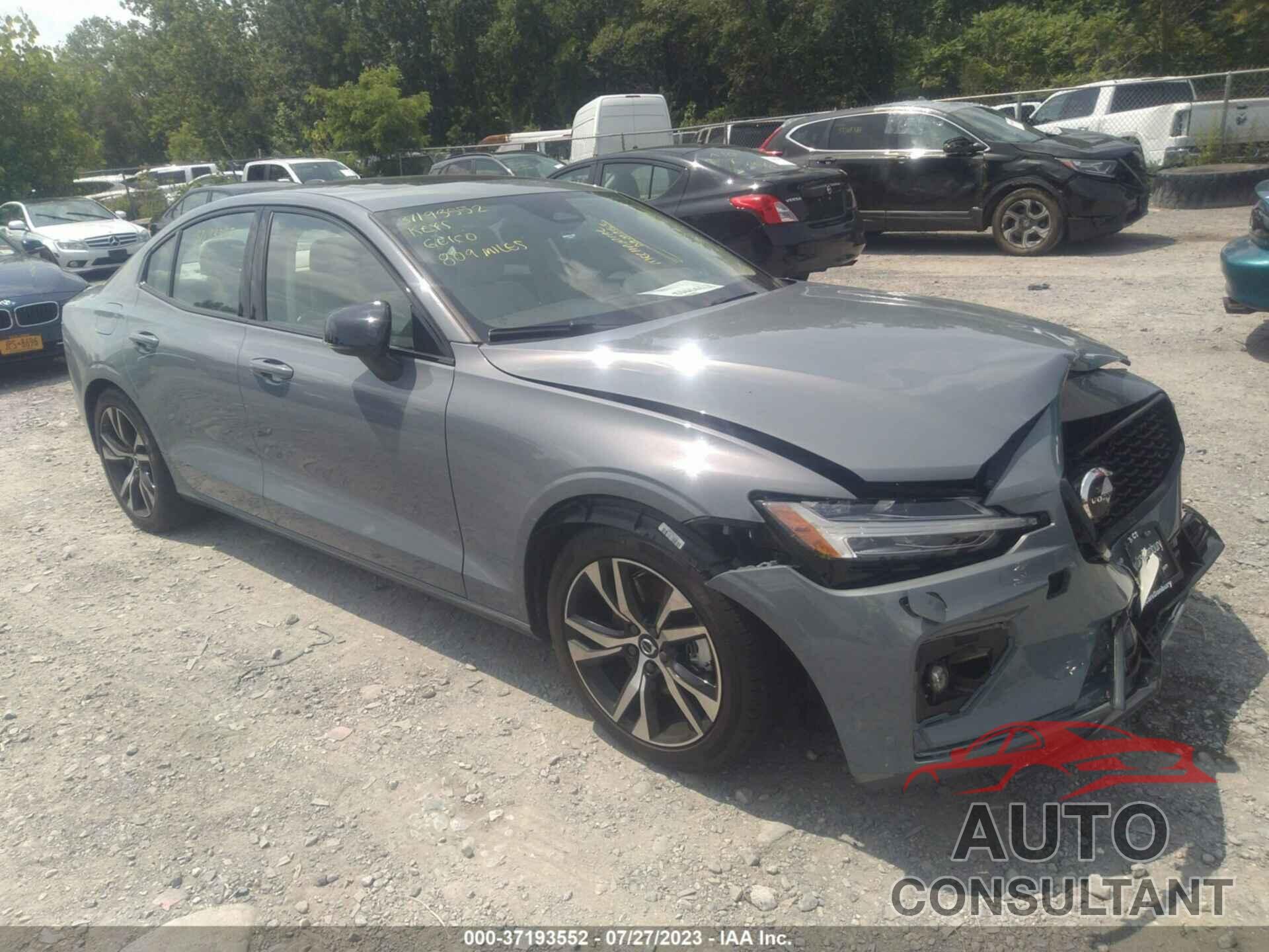 VOLVO S60 2024 - 7JRL12FK2RG282873