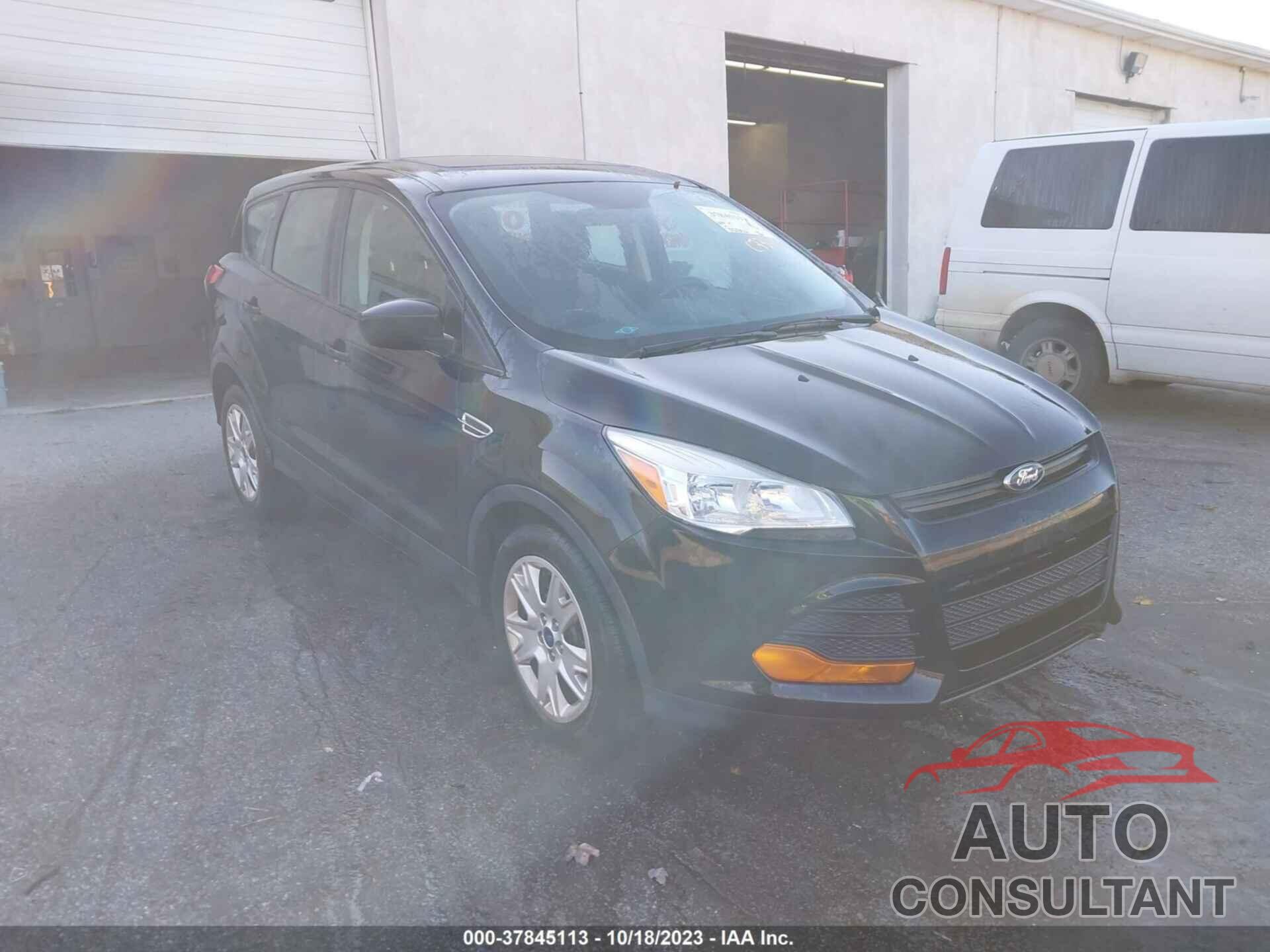 FORD ESCAPE 2015 - 1FMCU0F79FUC73151