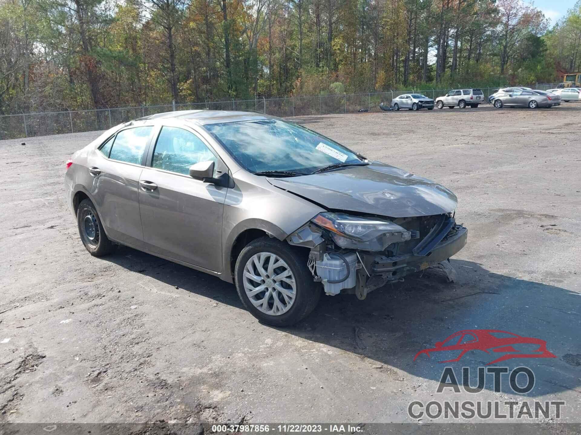 TOYOTA COROLLA 2018 - 5YFBURHE3JP755703
