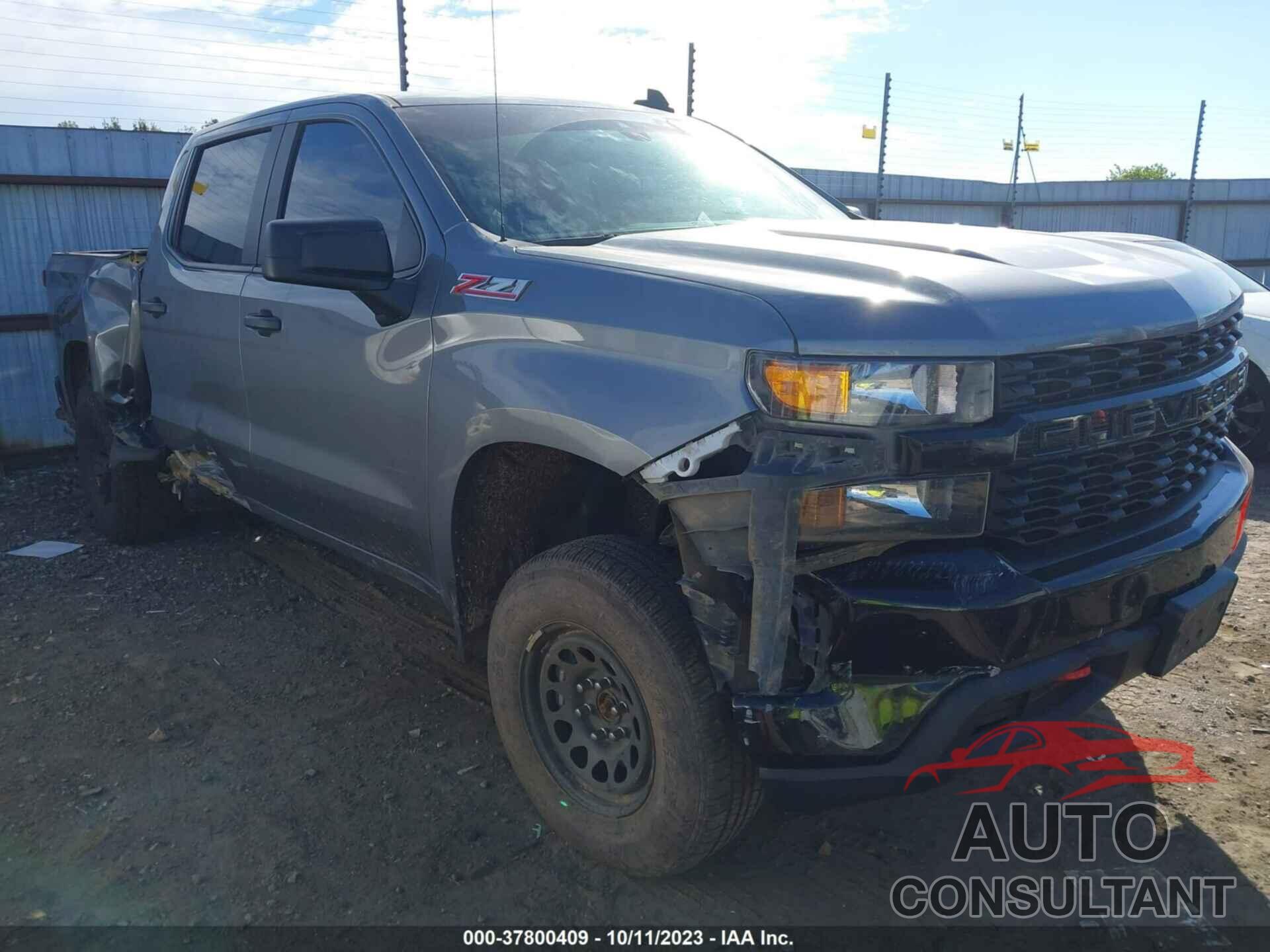 CHEVROLET SILVERADO 1500 2021 - 1GCPYCEF1MZ375824