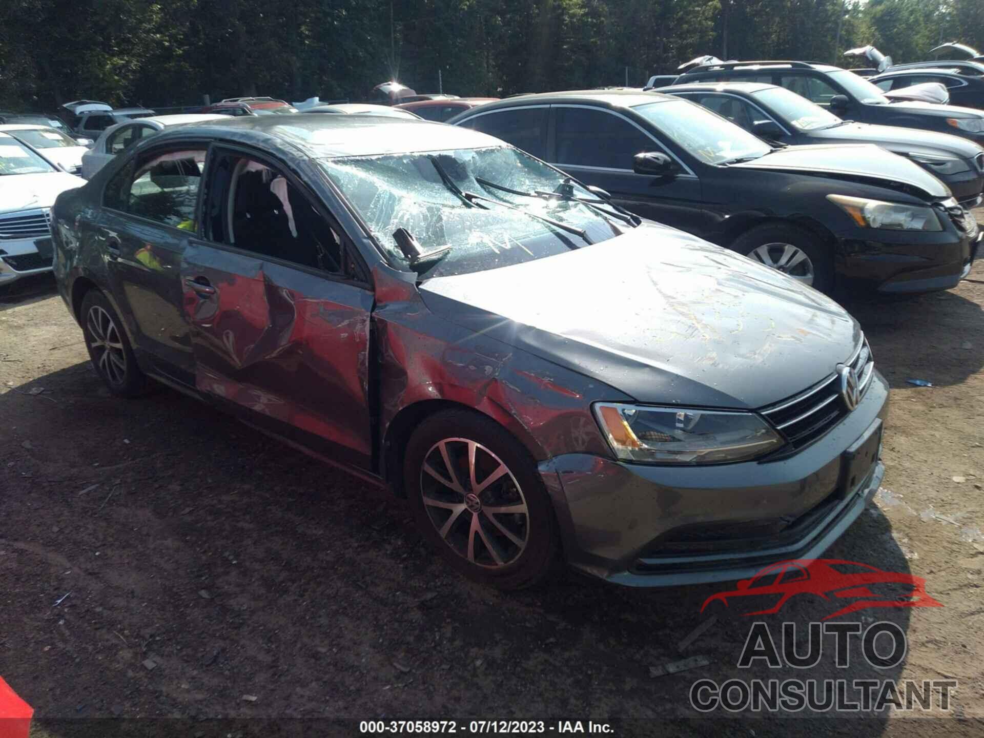 VOLKSWAGEN JETTA 2016 - 3VWB67AJXGM273605