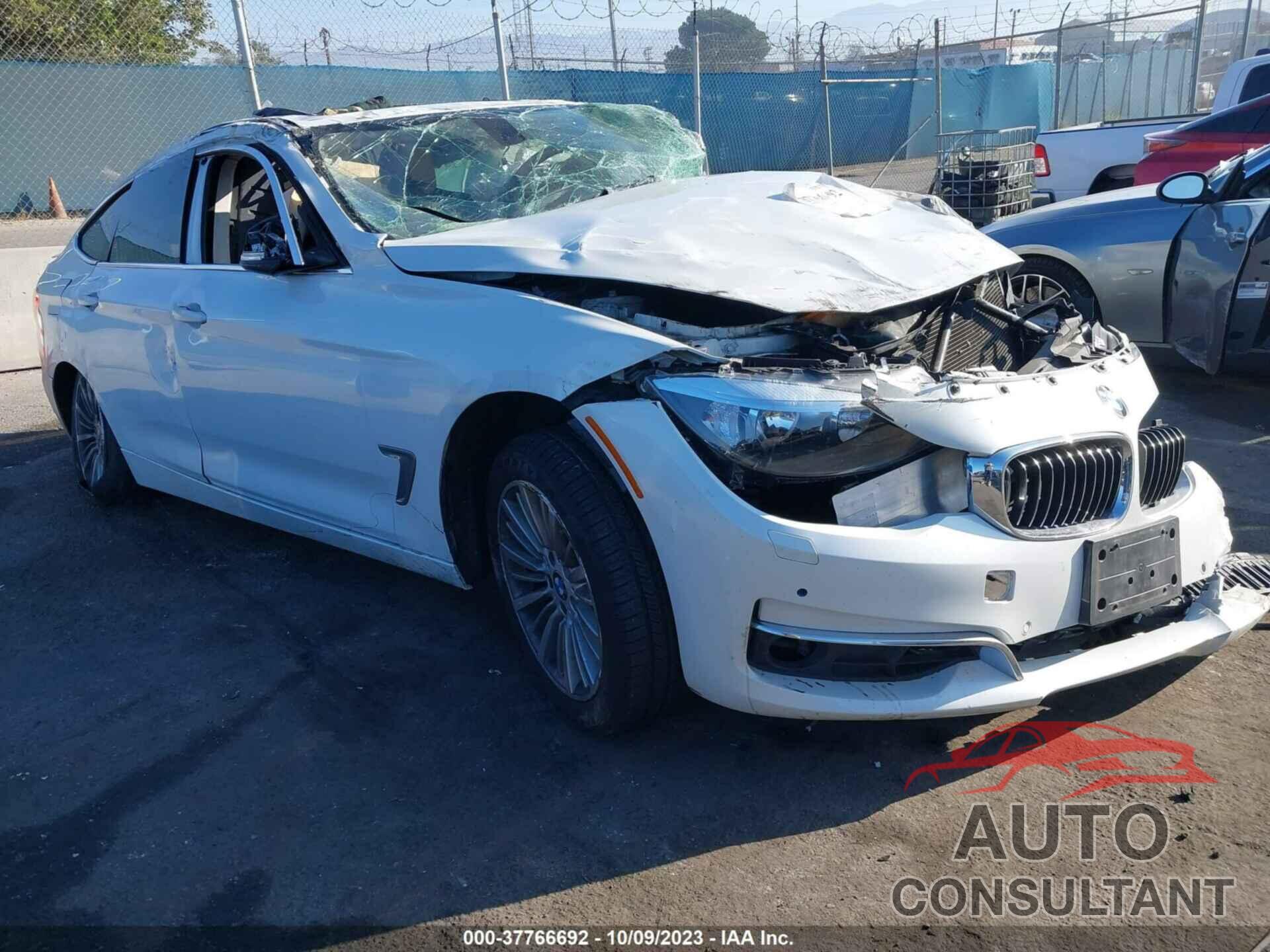 BMW 328I GRAN TURISMO 2014 - WBA3X5C55ED243393