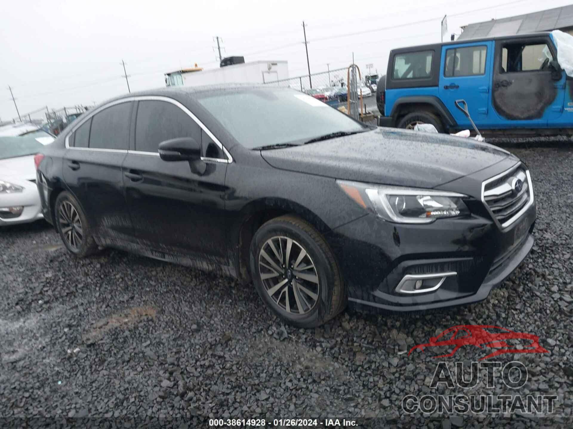 SUBARU LEGACY 2018 - 4S3BNAH68J3030145