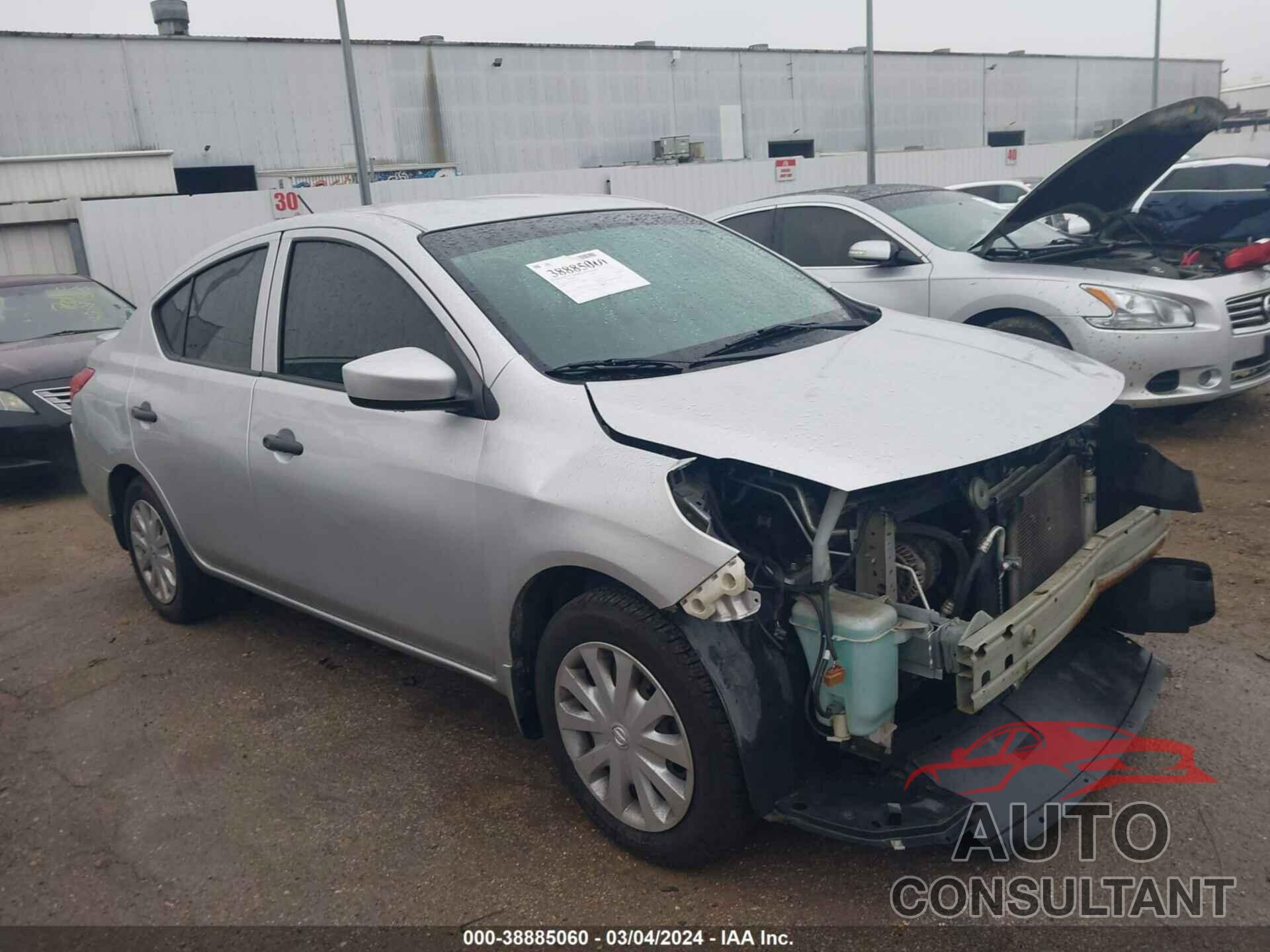 NISSAN VERSA 2017 - 3N1CN7AP5HL821356