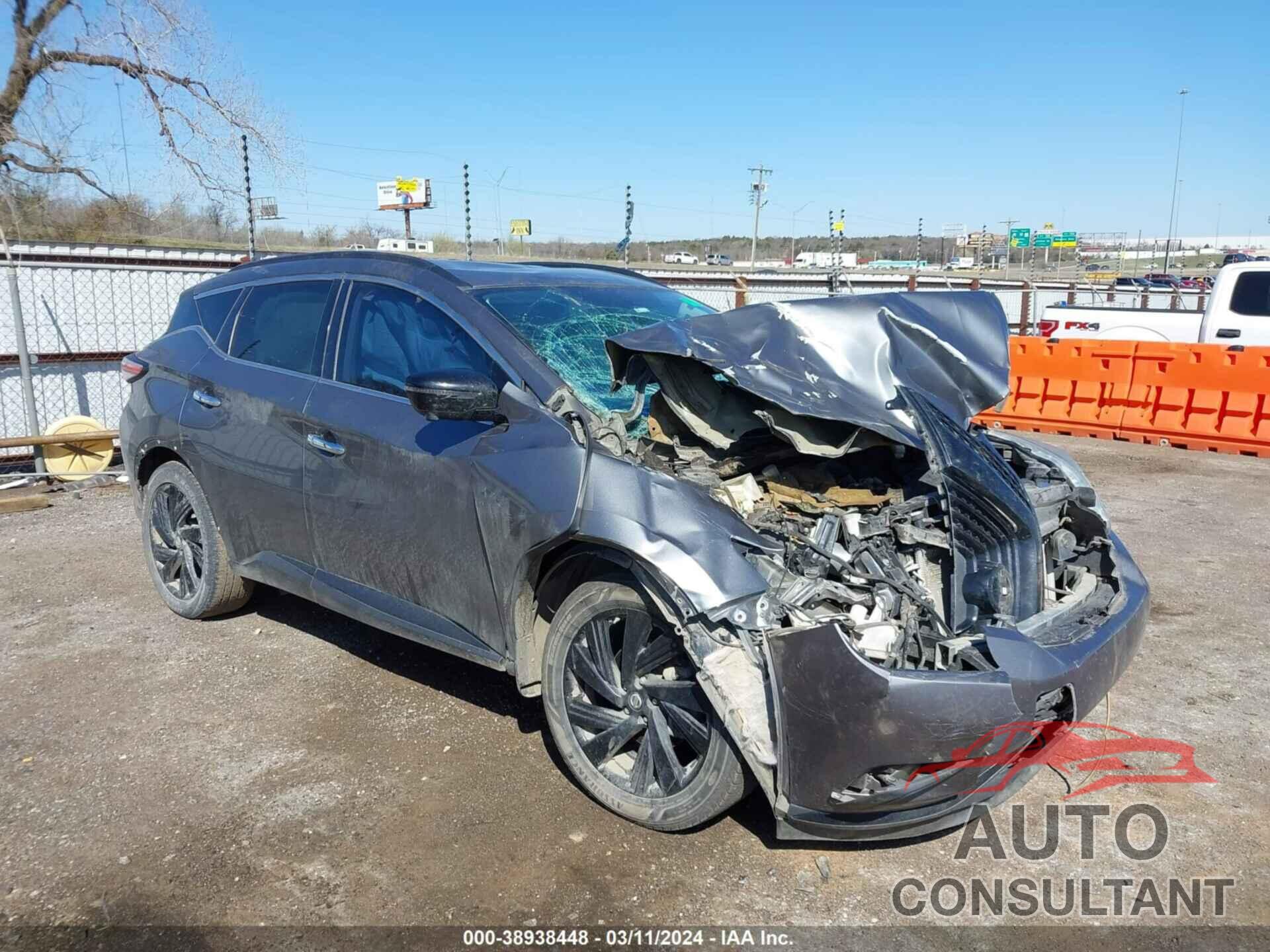 NISSAN MURANO 2018 - 5N1AZ2MG9JN127987