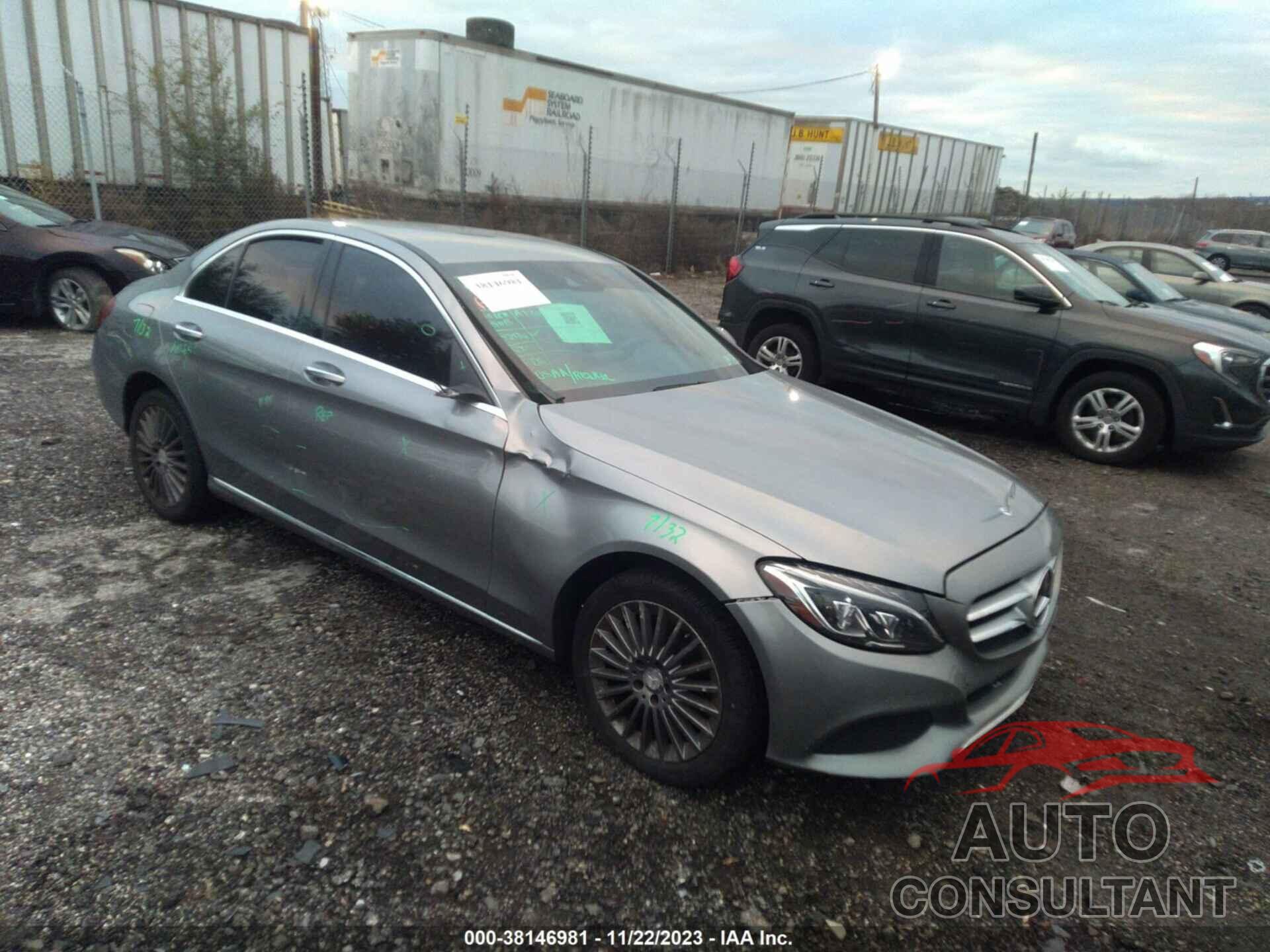 MERCEDES-BENZ C 300 2015 - 55SWF4KB4FU013695