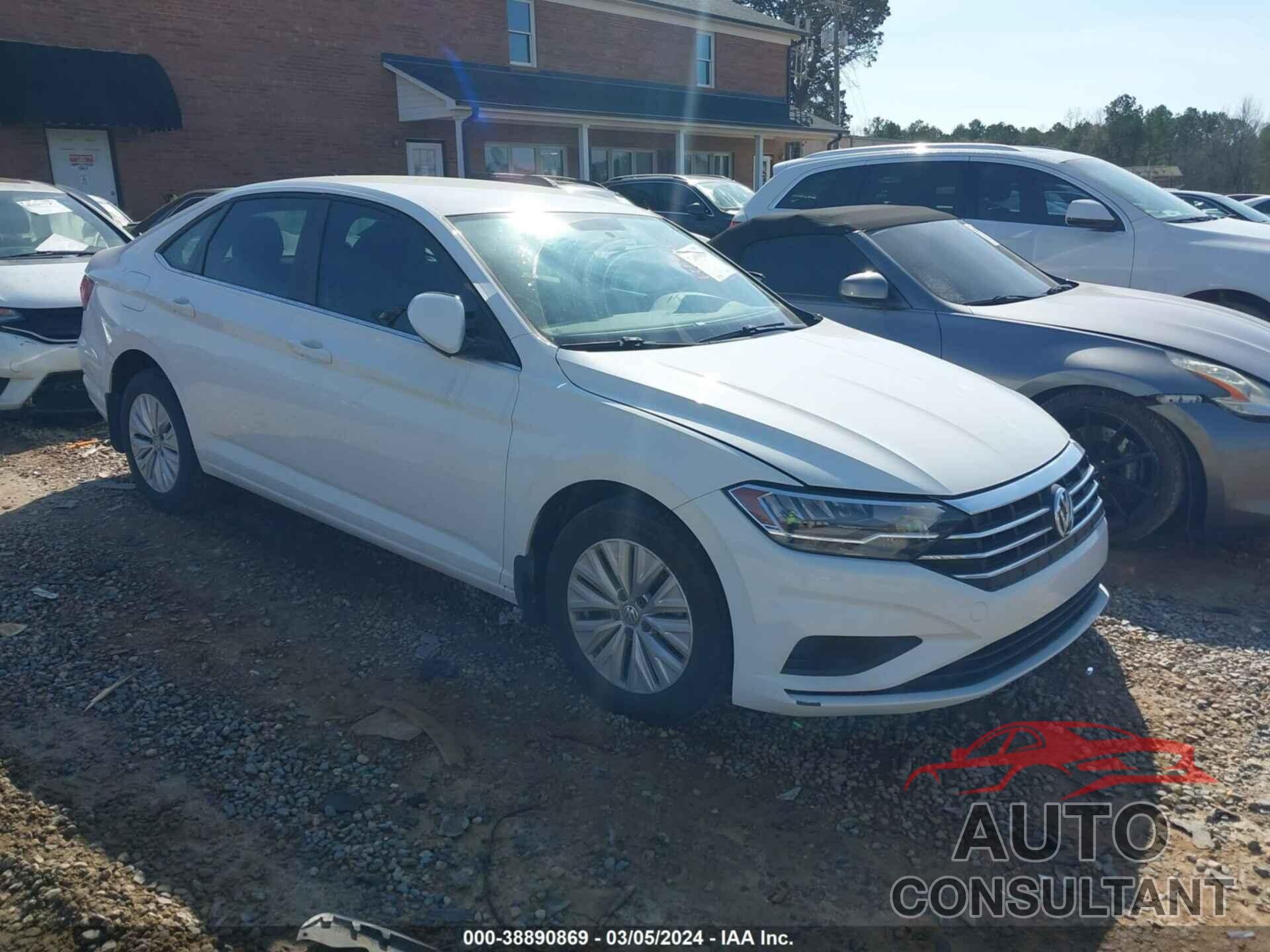 VOLKSWAGEN JETTA 2019 - 3VWN57BUXKM030846