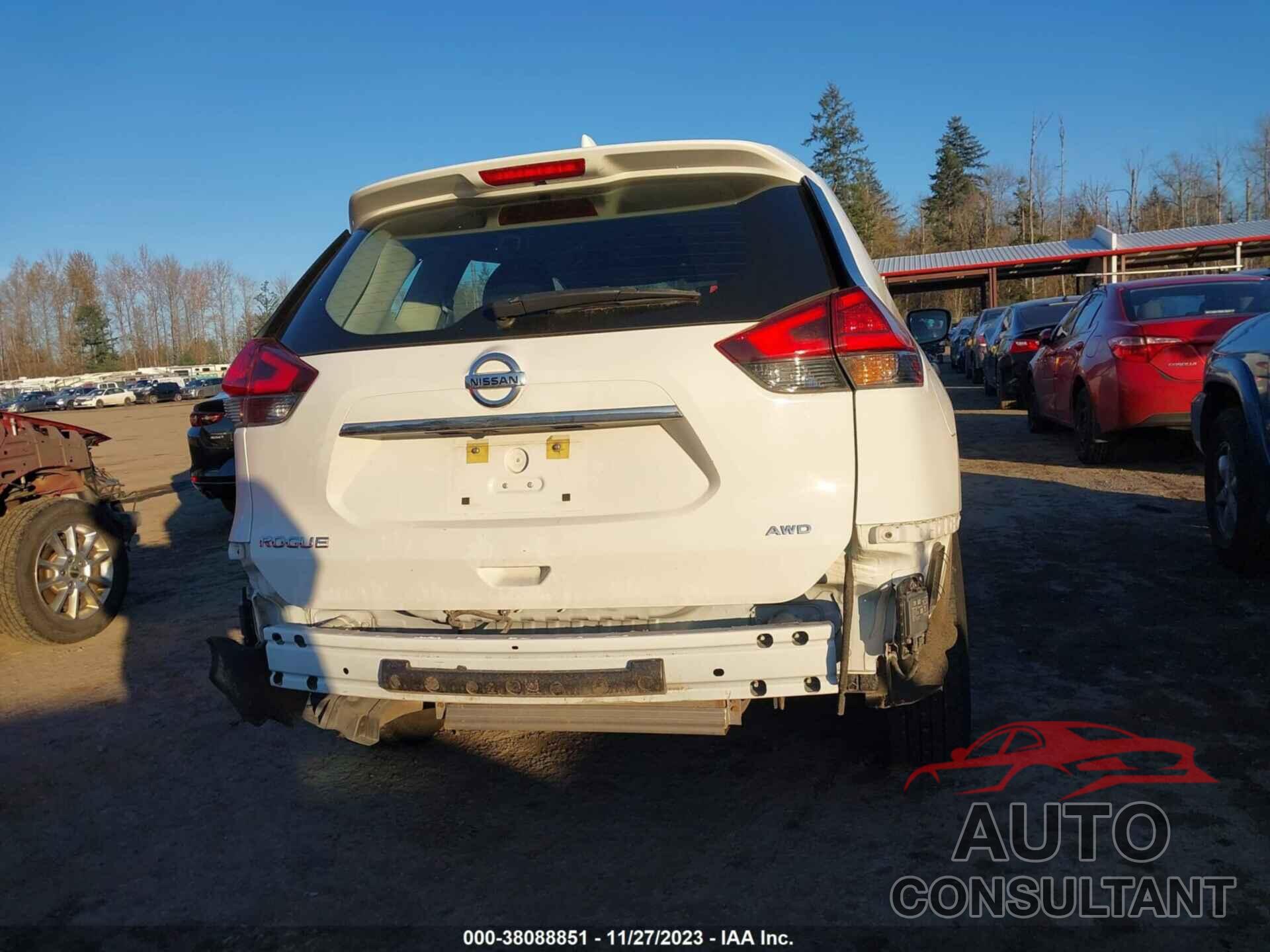 NISSAN ROGUE 2018 - KNMAT2MVXJP533799