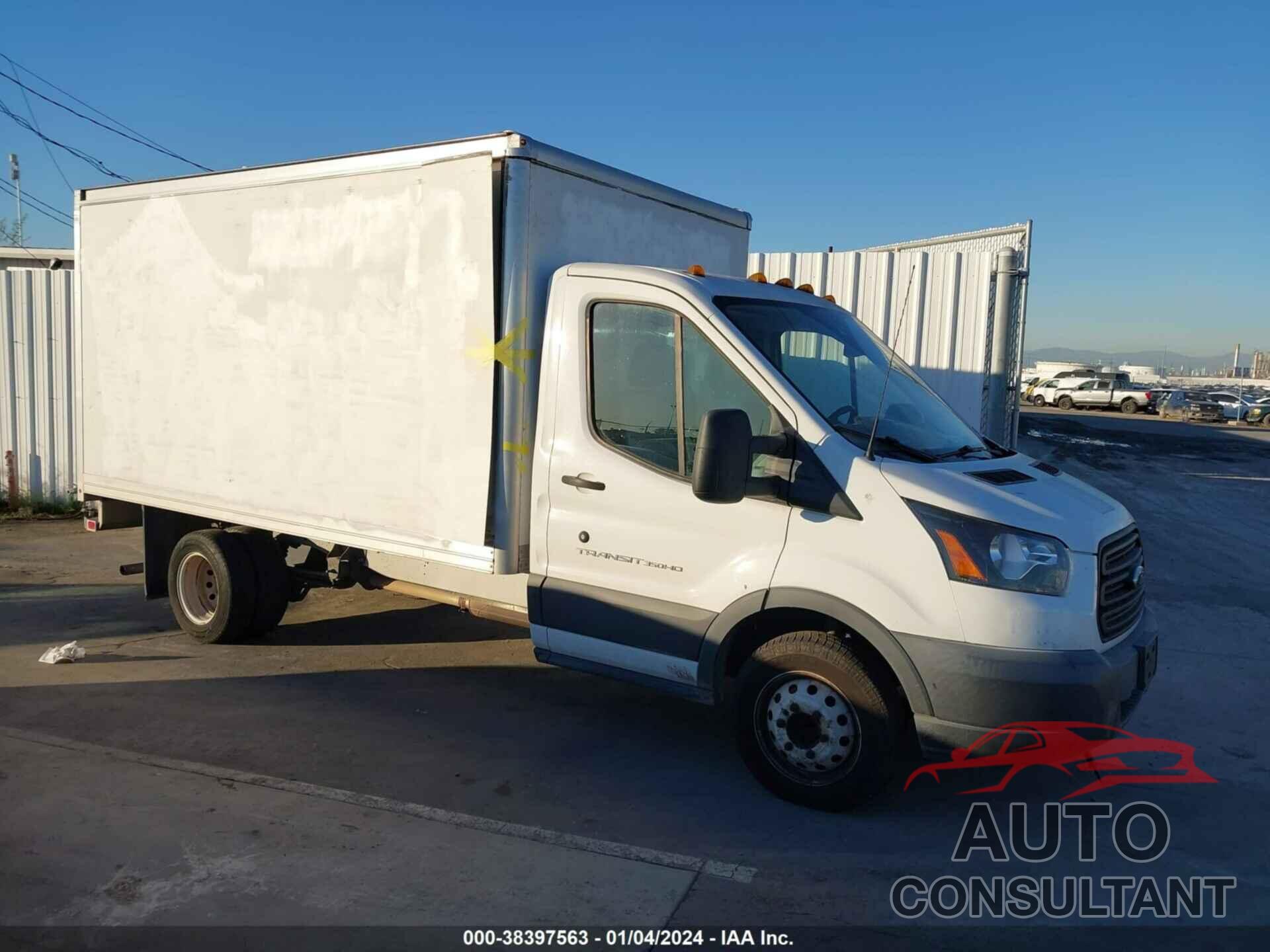 FORD TRANSIT-350 CAB 2018 - 1FDBF8ZM0JKA62186