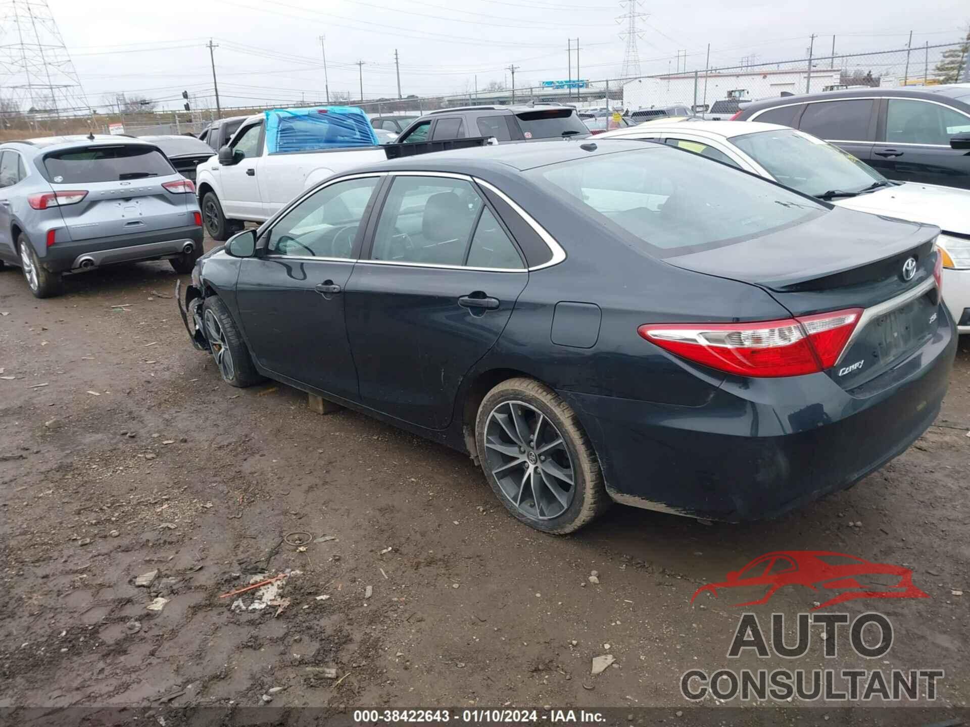 TOYOTA CAMRY 2017 - 4T1BF1FK3HU446889