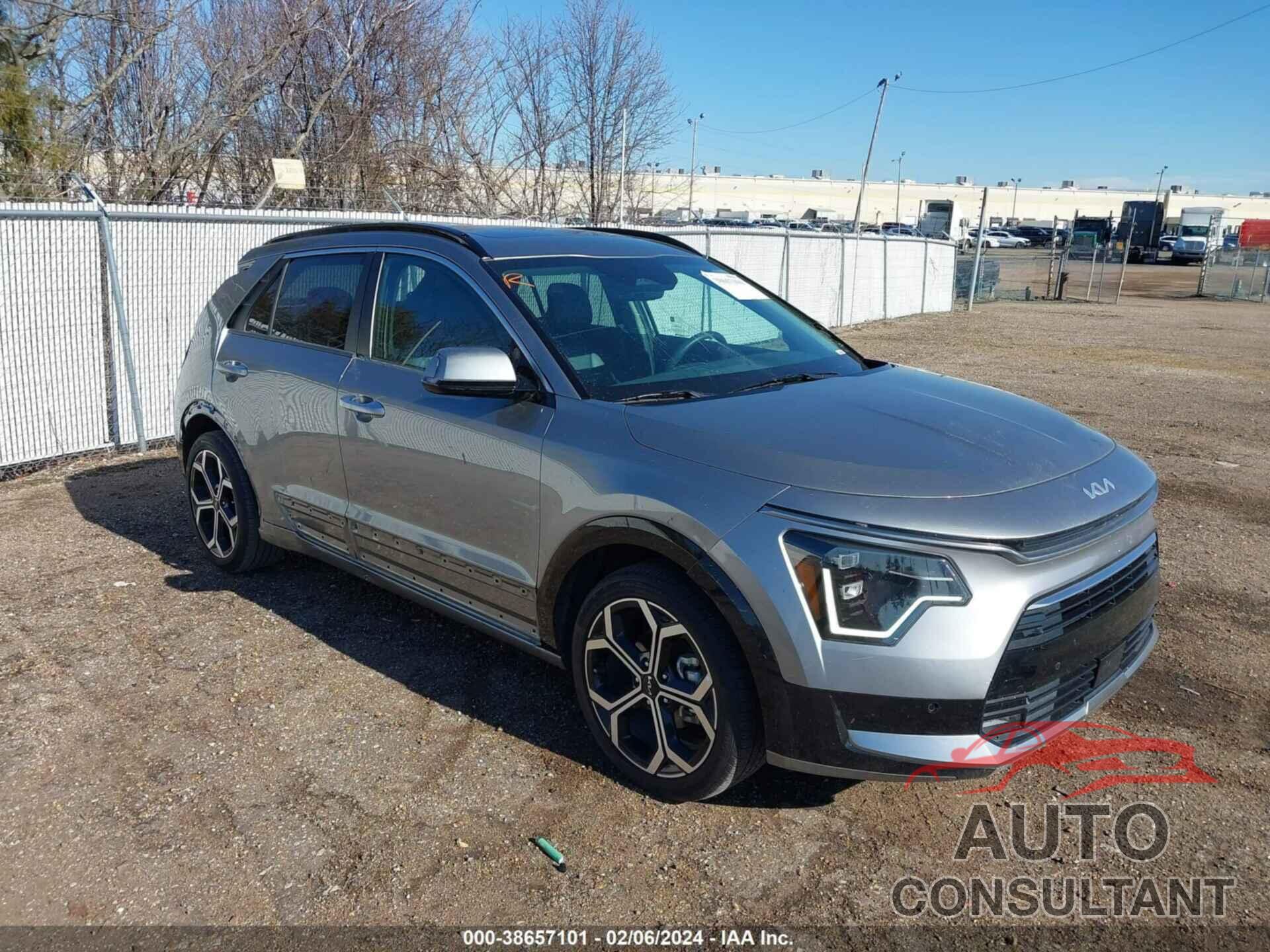 KIA NIRO 2023 - KNDCT3LE9P5036229