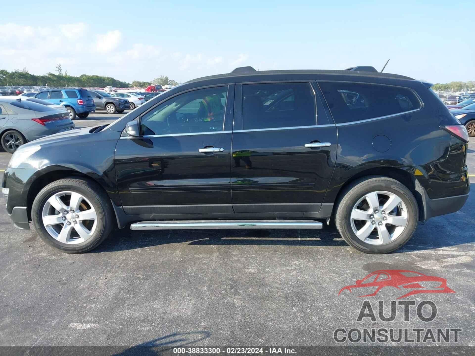 CHEVROLET TRAVERSE 2017 - 1GNKRGKD3HJ327545