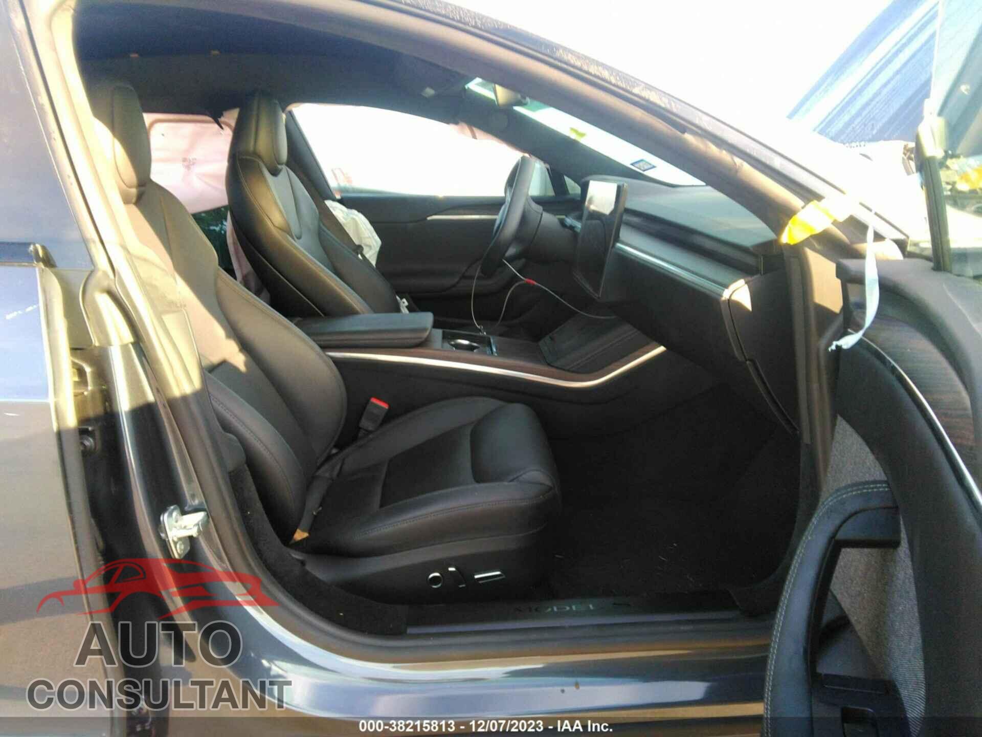 TESLA MODEL S 2022 - 5YJSA1E57NF458935