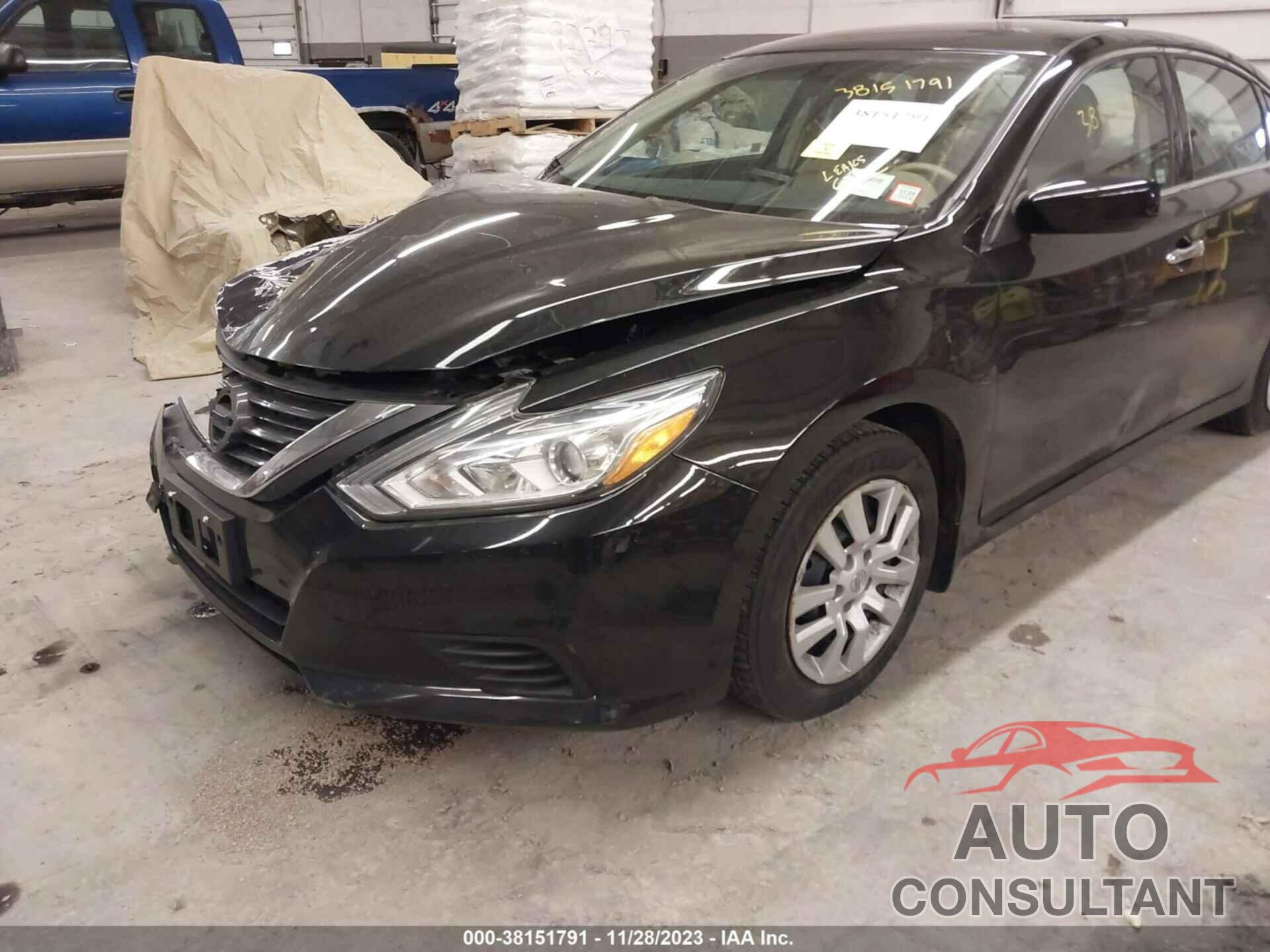 NISSAN ALTIMA 2017 - 1N4AL3AP4HC137838