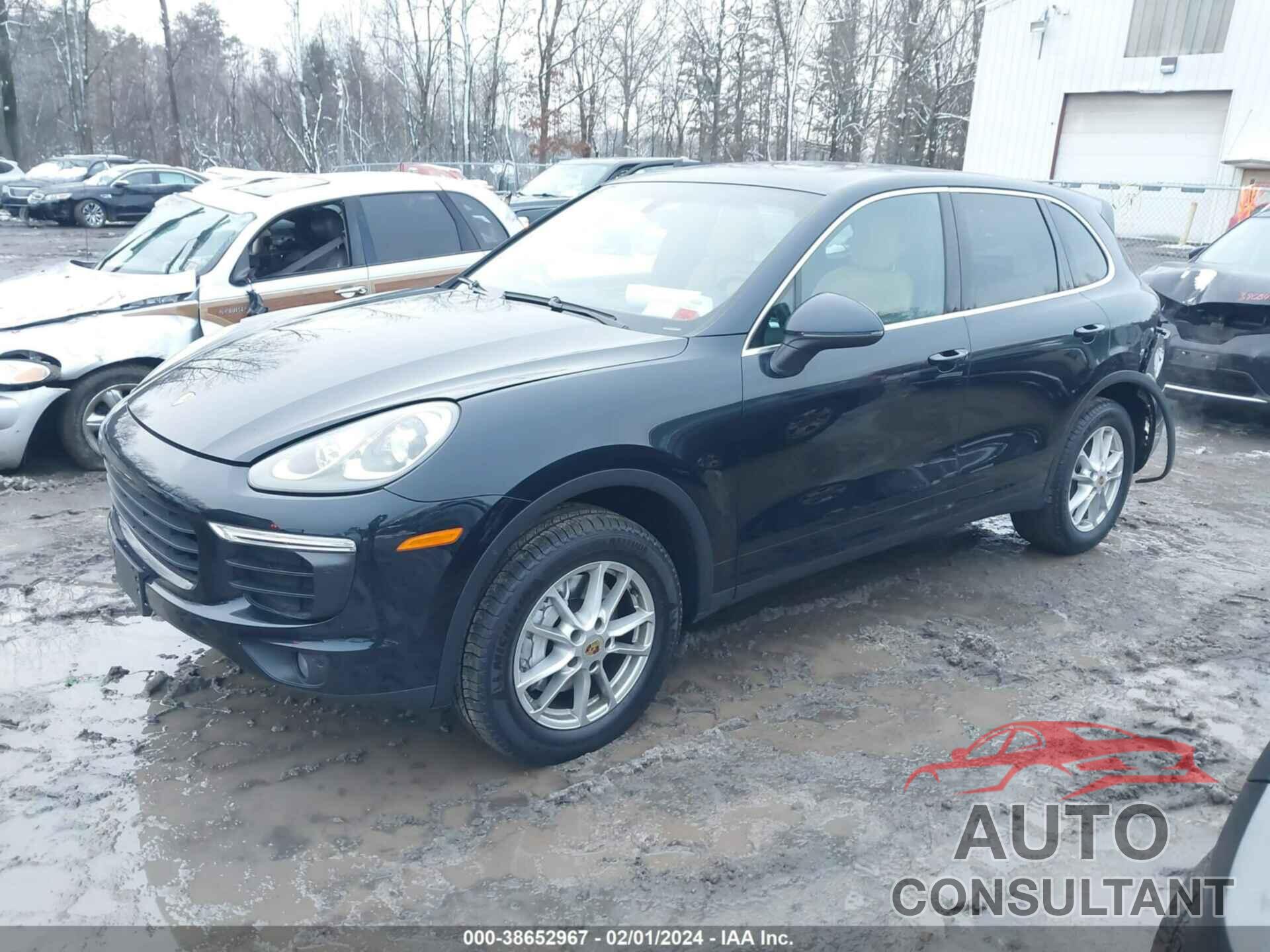 PORSCHE CAYENNE 2016 - WP1AA2A20GKA08027