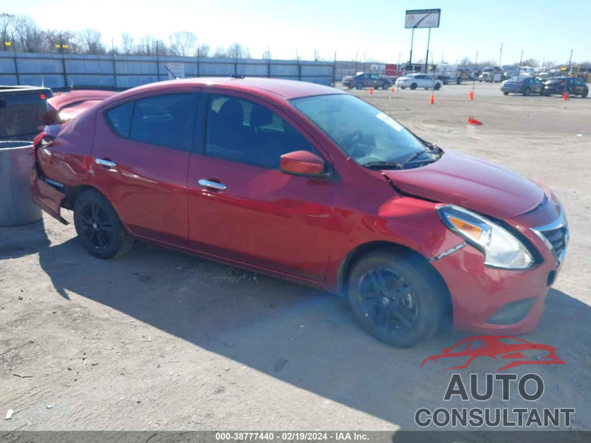 NISSAN VERSA 2018 - 3N1CN7AP0JL819679