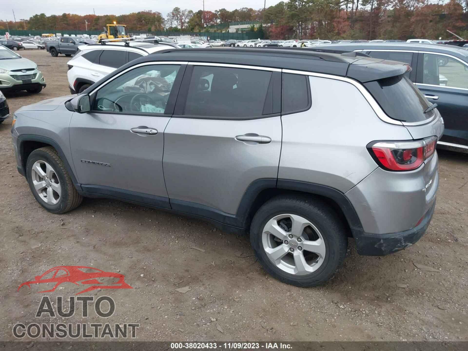 JEEP COMPASS 2018 - 3C4NJDBB3JT400731