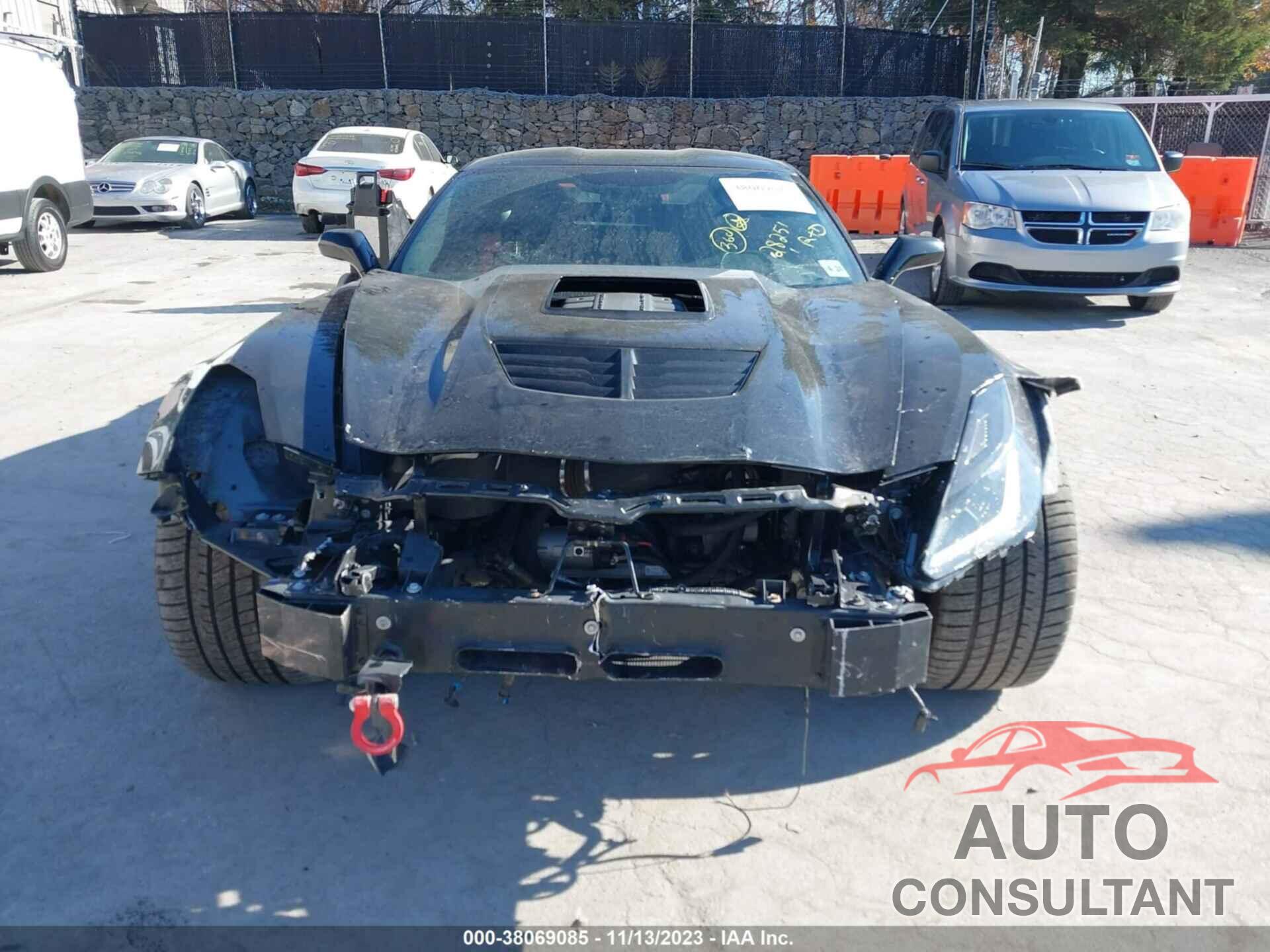 CHEVROLET CORVETTE 2018 - 1G1YT2D63J5602120