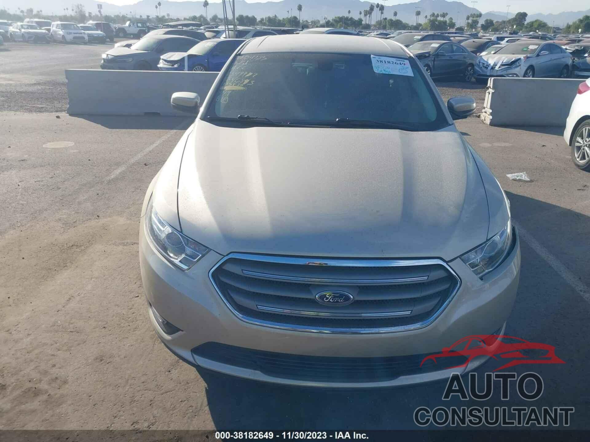 FORD TAURUS 2018 - 1FAHP2H88JG135830