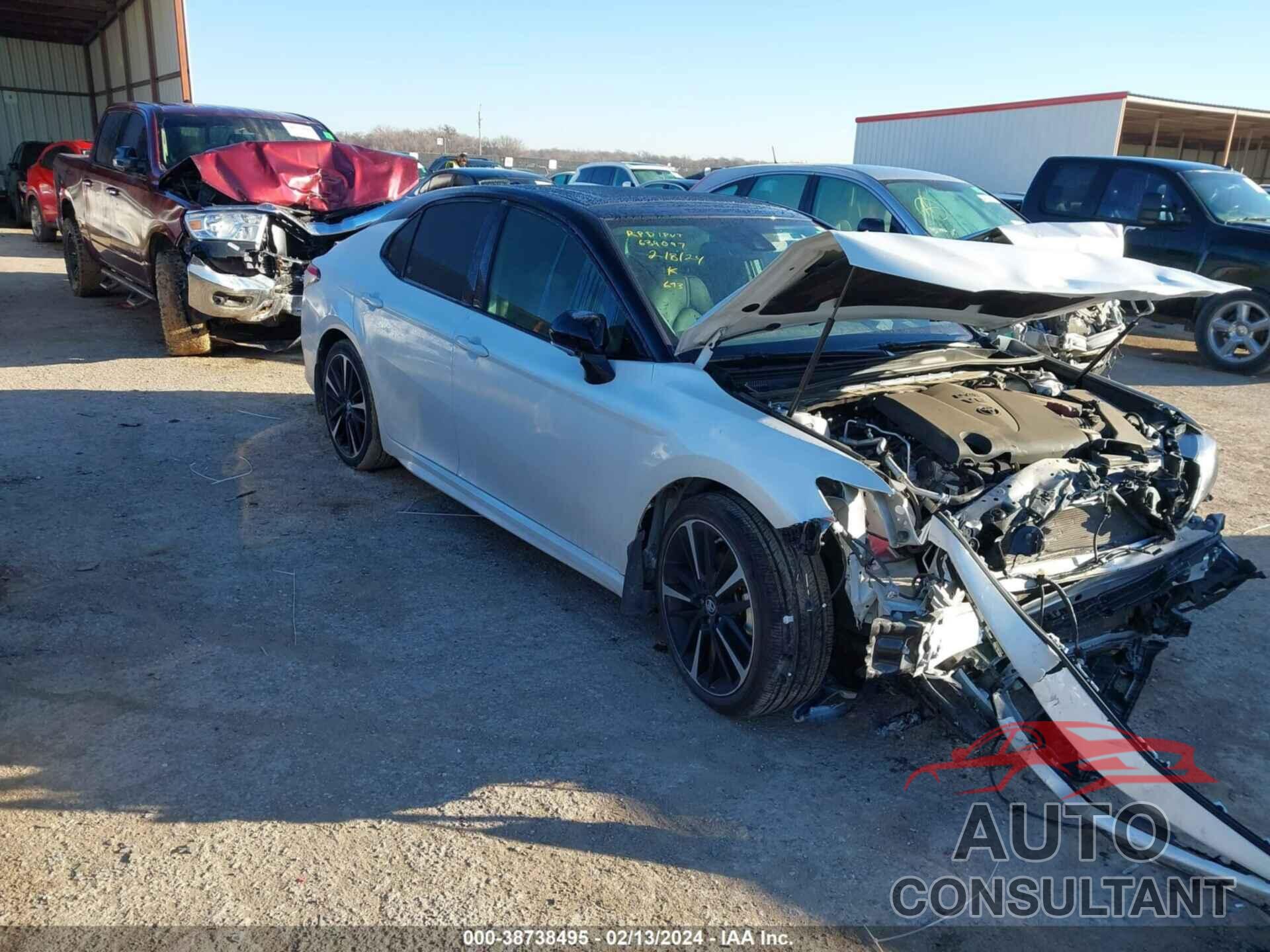 TOYOTA CAMRY 2019 - 4T1BZ1HK5KU022707