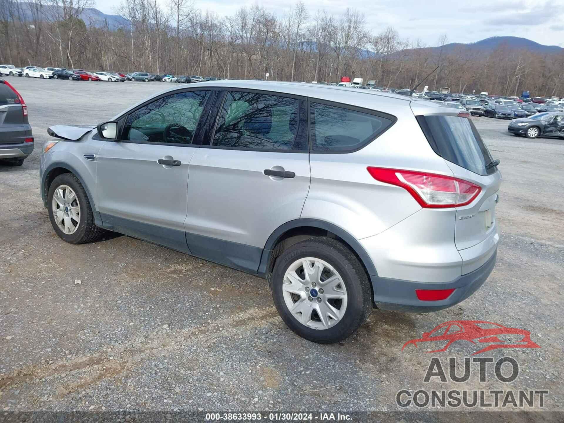 FORD ESCAPE 2016 - 1FMCU0F7XGUA03024